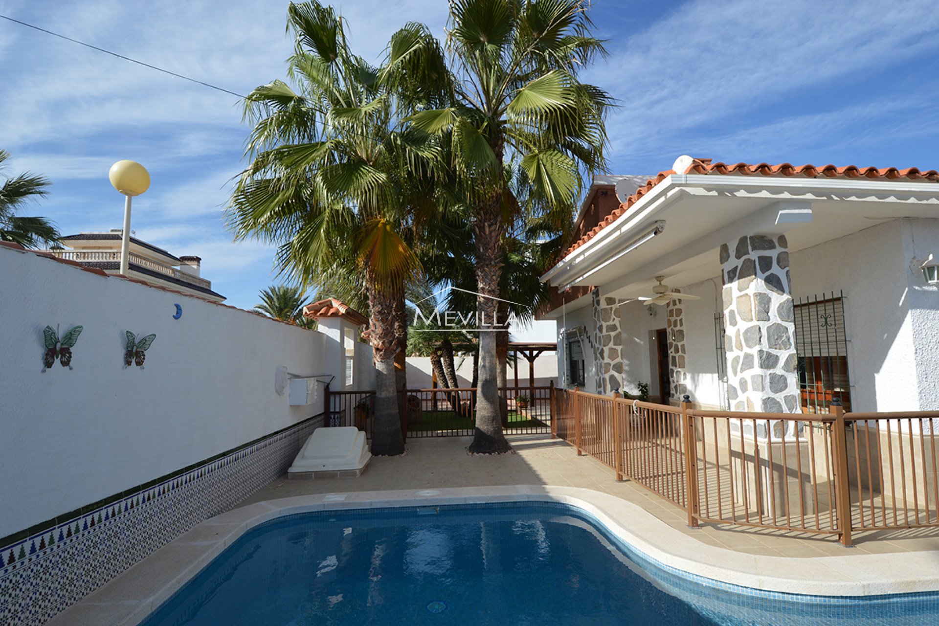 A MODERN STYLE VILLA IN CABO ROIG