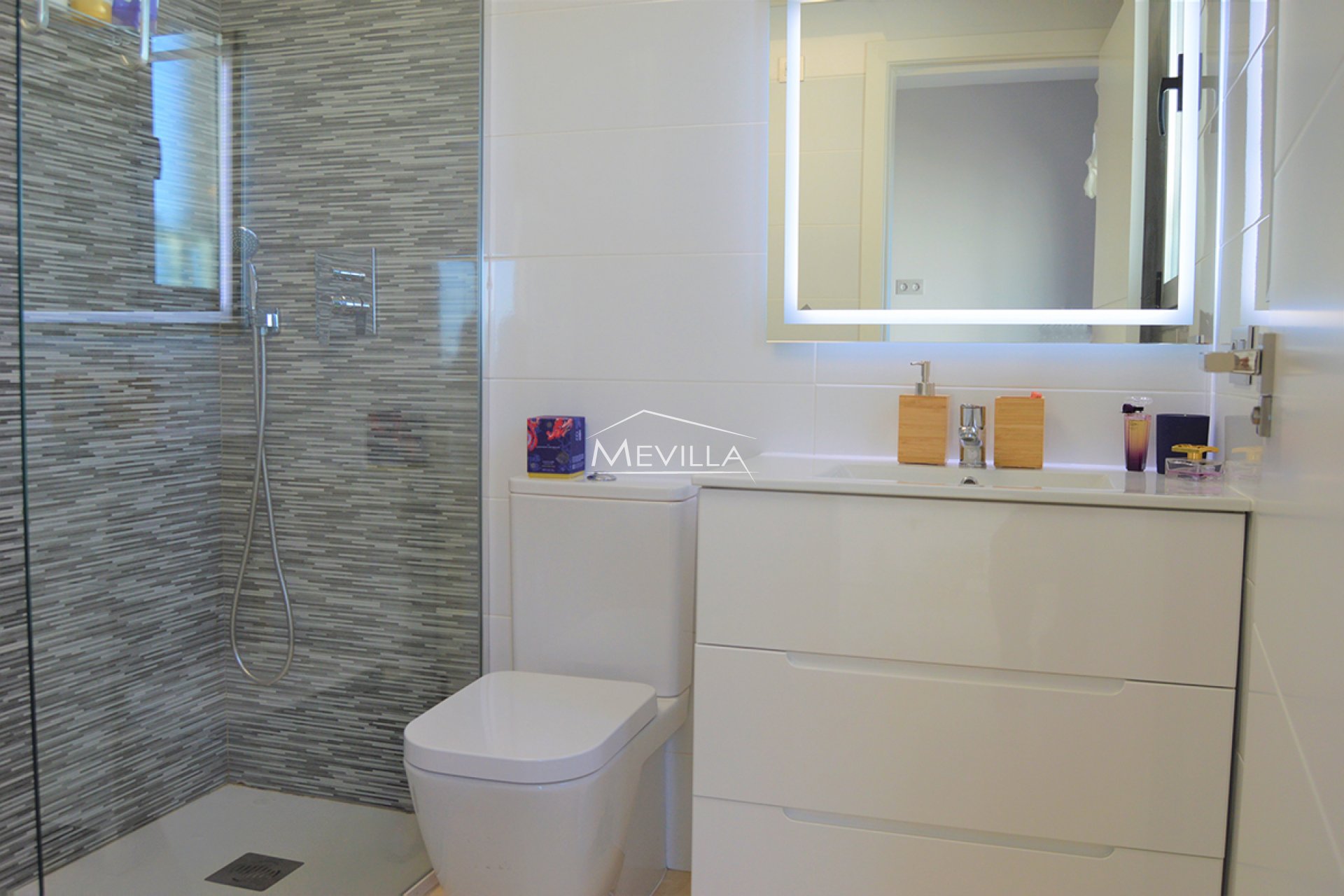 Återförsäljare - Lägenhet - Orihuela Costa - Villamartin