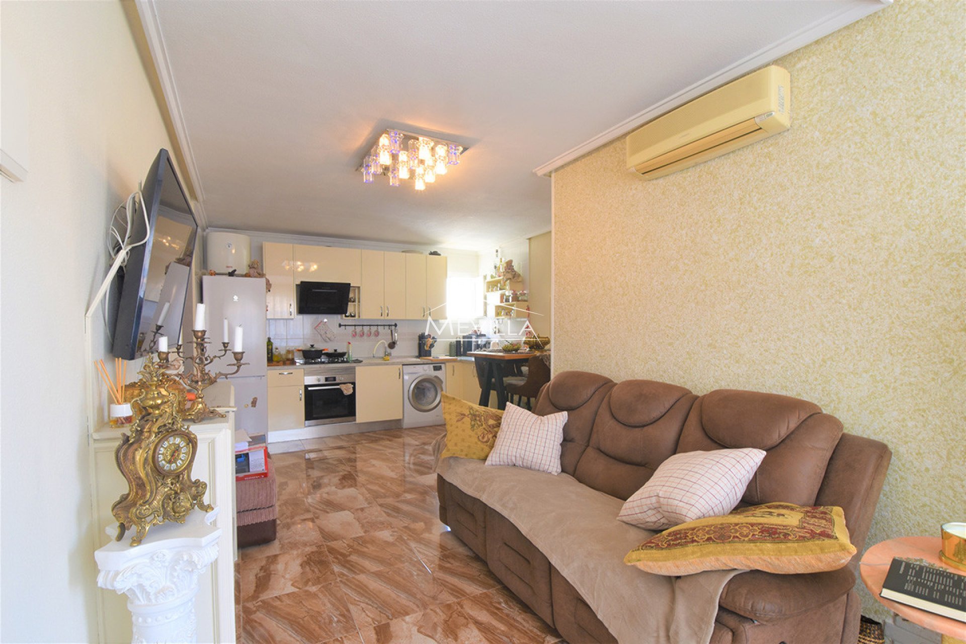 Återförsäljare - Lägenhet - Torrevieja - Los Balcones