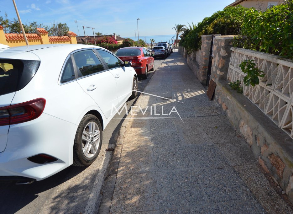 Återförsäljare - Plot - Orihuela Costa - La Zenia