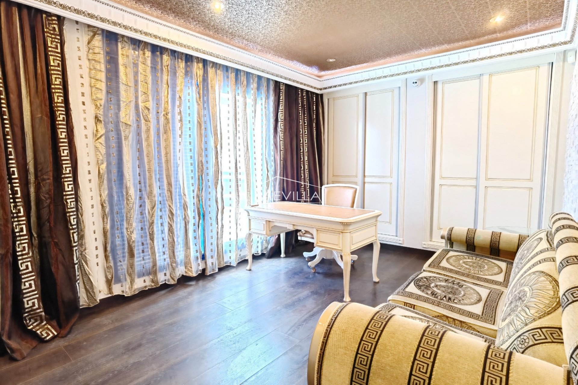 Återförsäljare - Villa - Altea