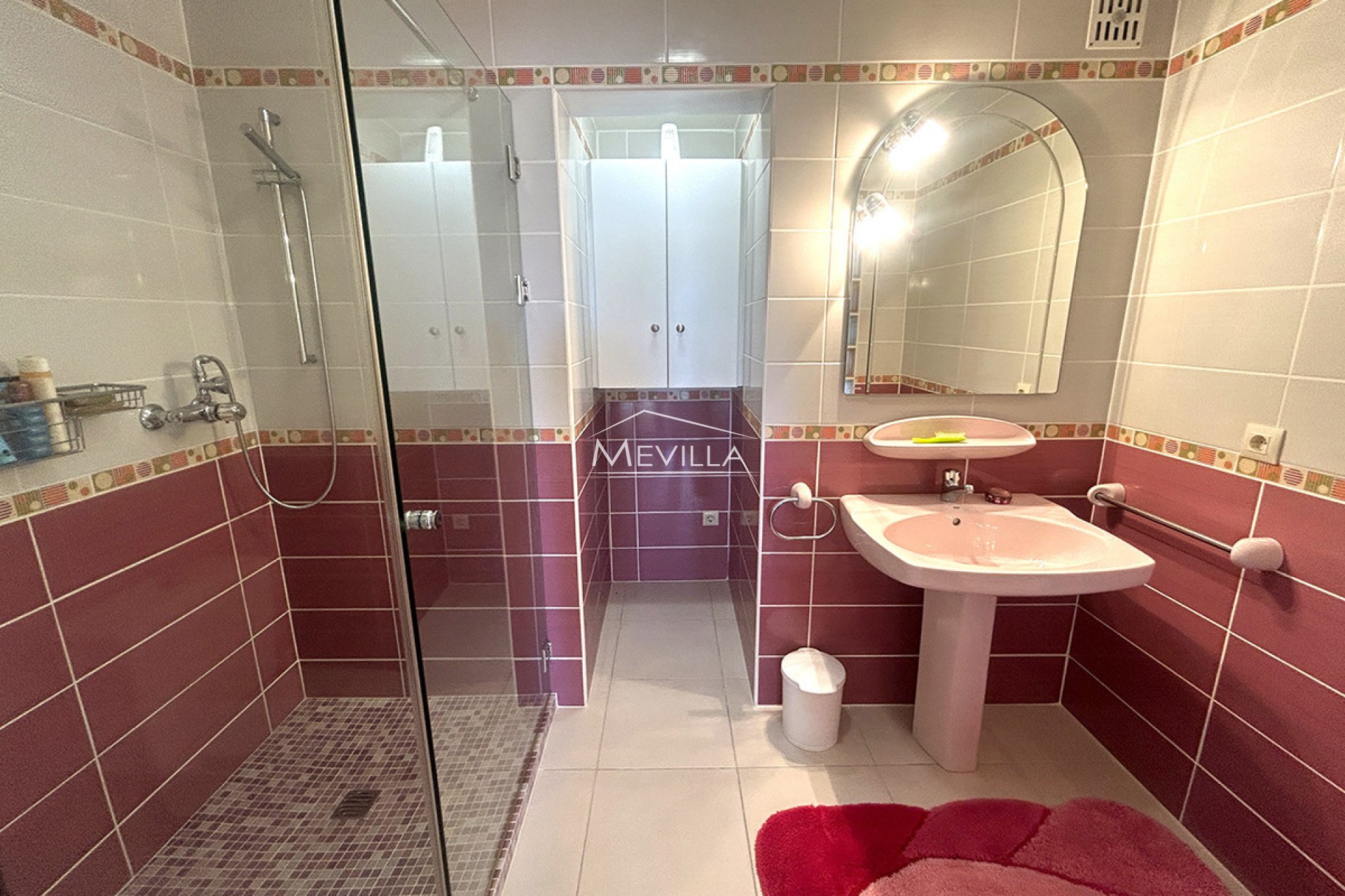 Återförsäljare - Villa - Calpe