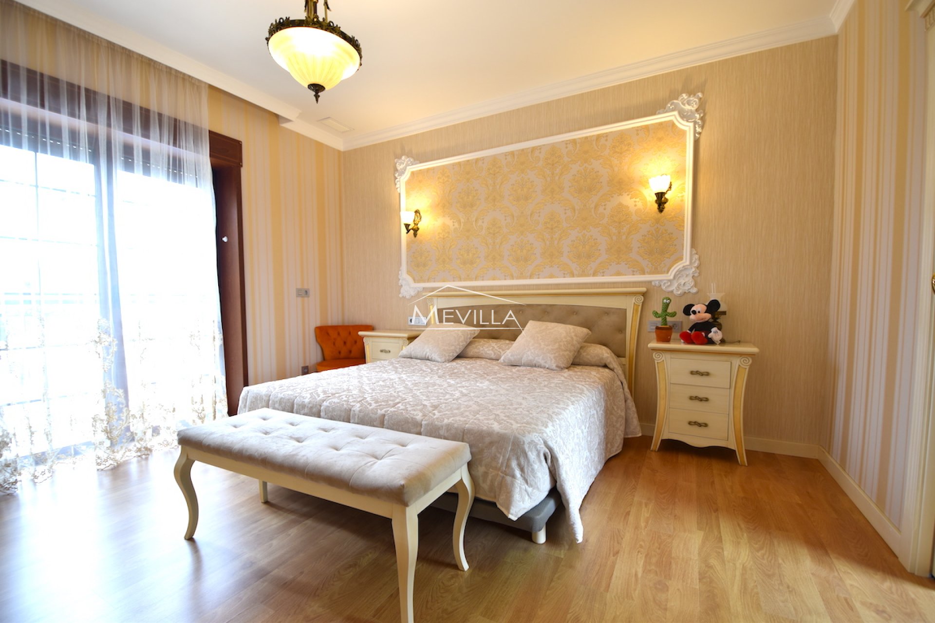 Återförsäljare - Villa - Orihuela Costa - Cabo Roig