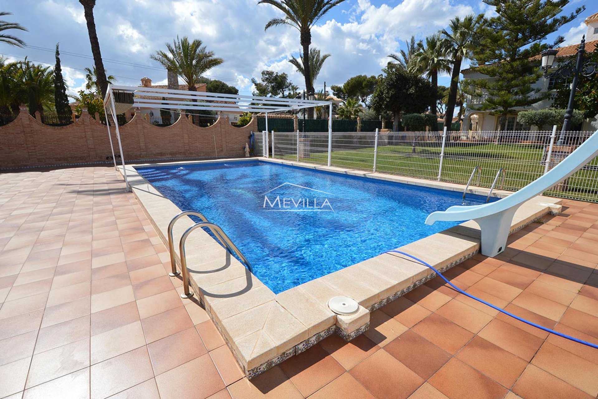 Återförsäljare - Villa - Orihuela Costa - Cabo Roig