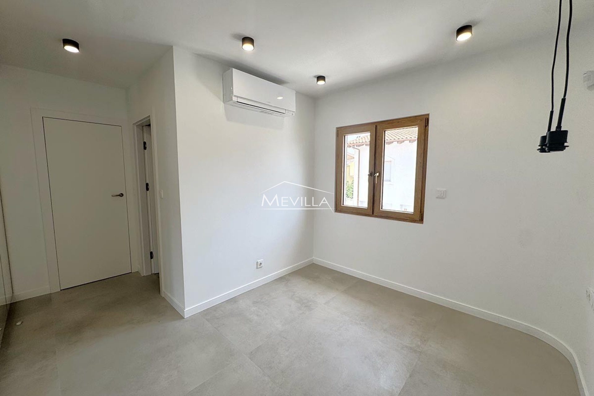 Återförsäljare - Villa - Orihuela Costa - Cabo Roig