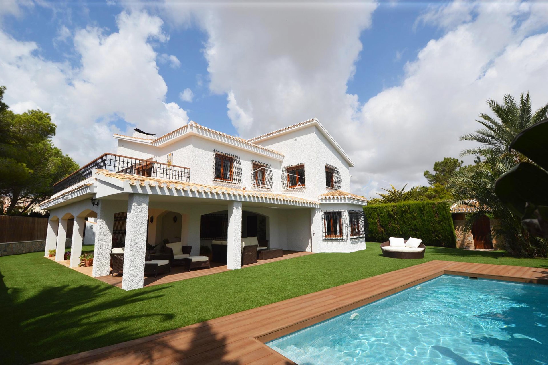 Återförsäljare - Villa - Orihuela Costa - Campoamor