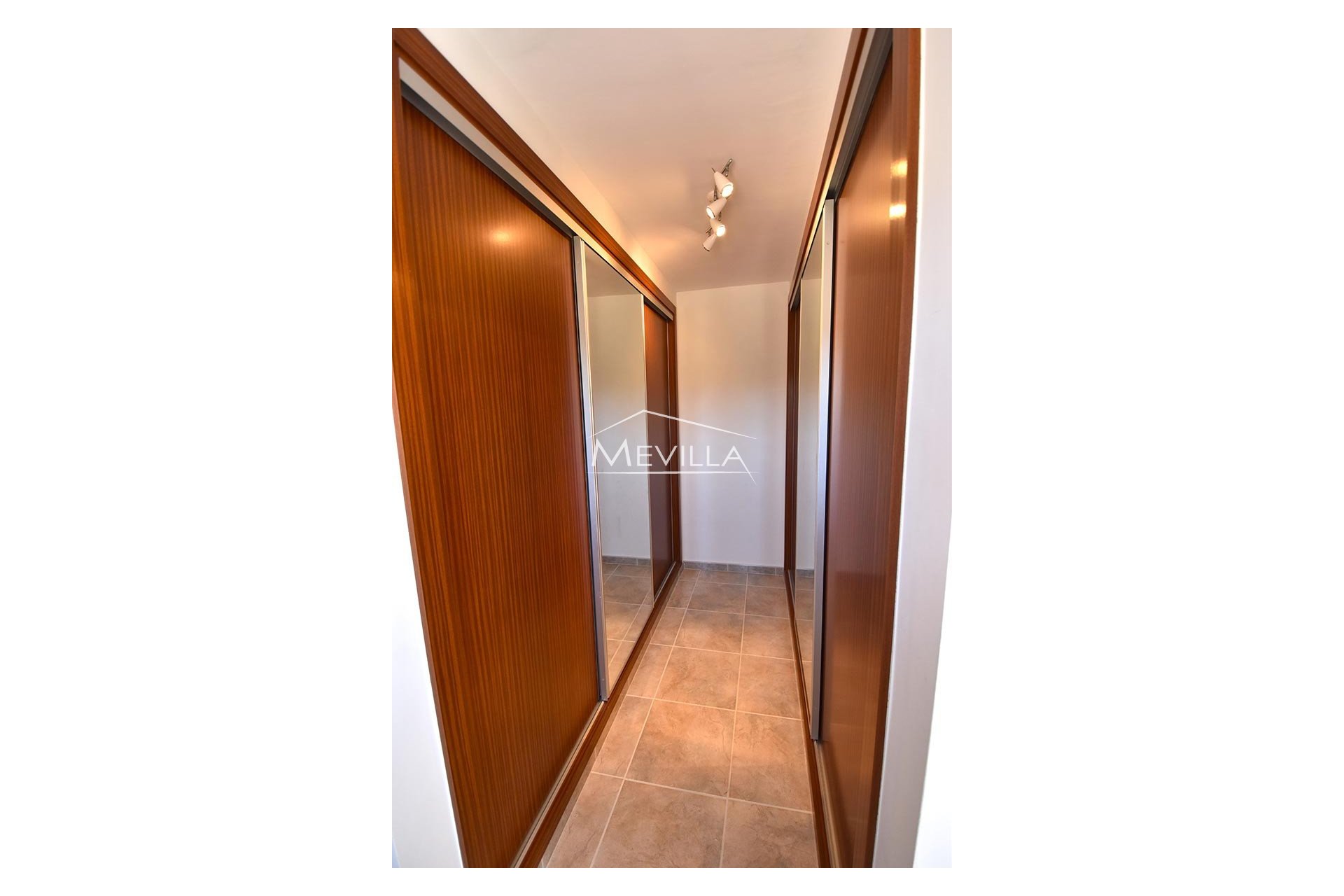 Återförsäljare - Villa - Orihuela Costa - Campoamor