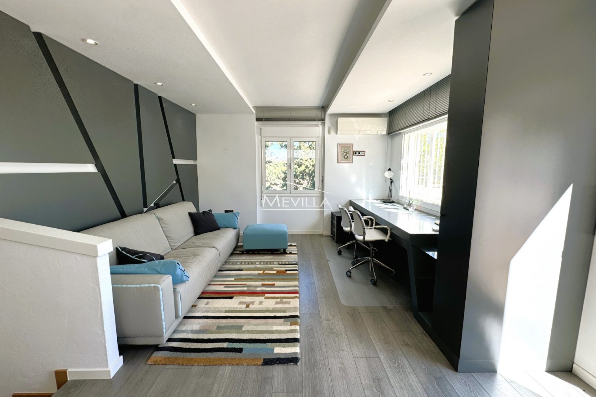 Återförsäljare - Villa - Orihuela Costa - Campoamor