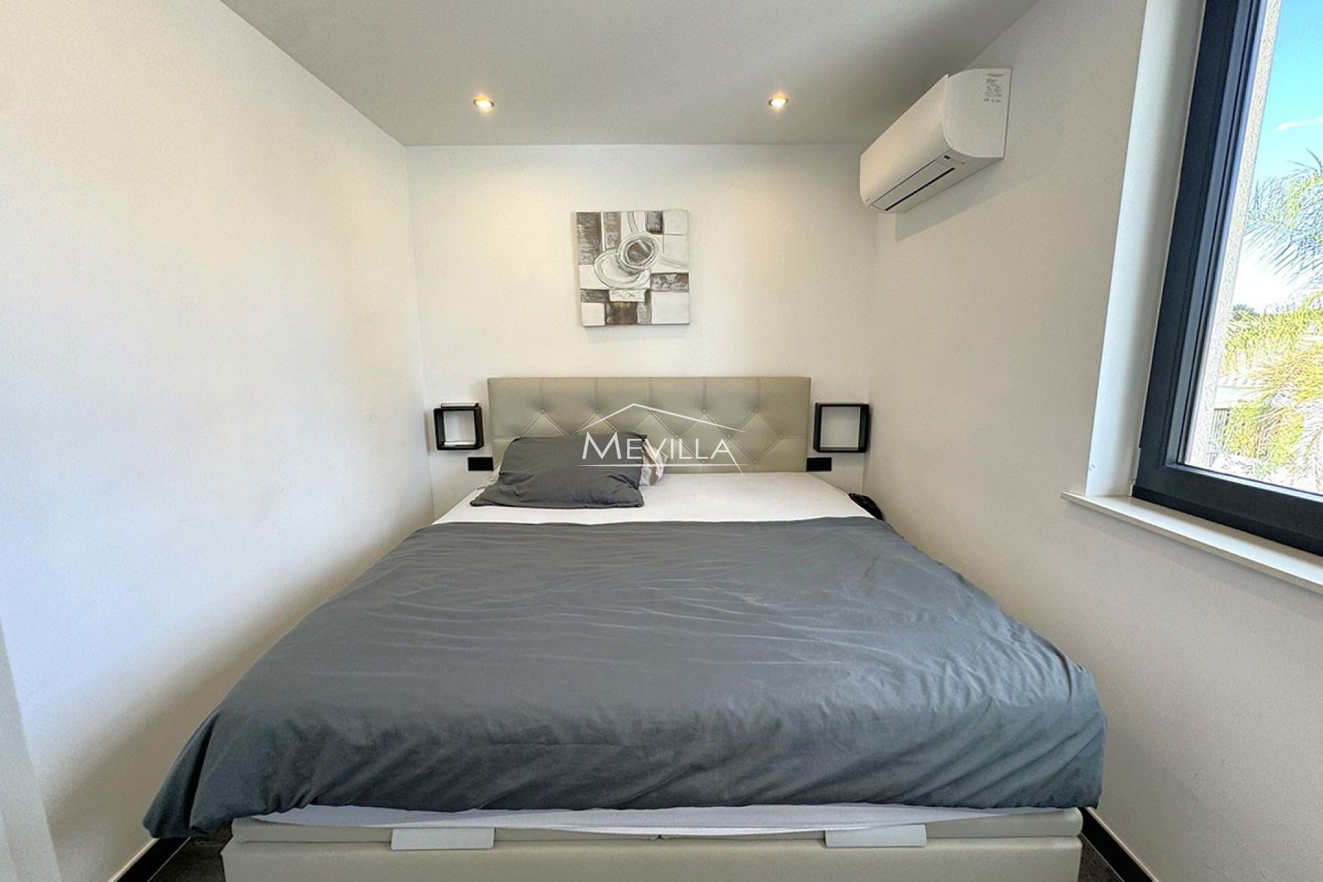 Återförsäljare - Villa - Orihuela Costa - Campoamor