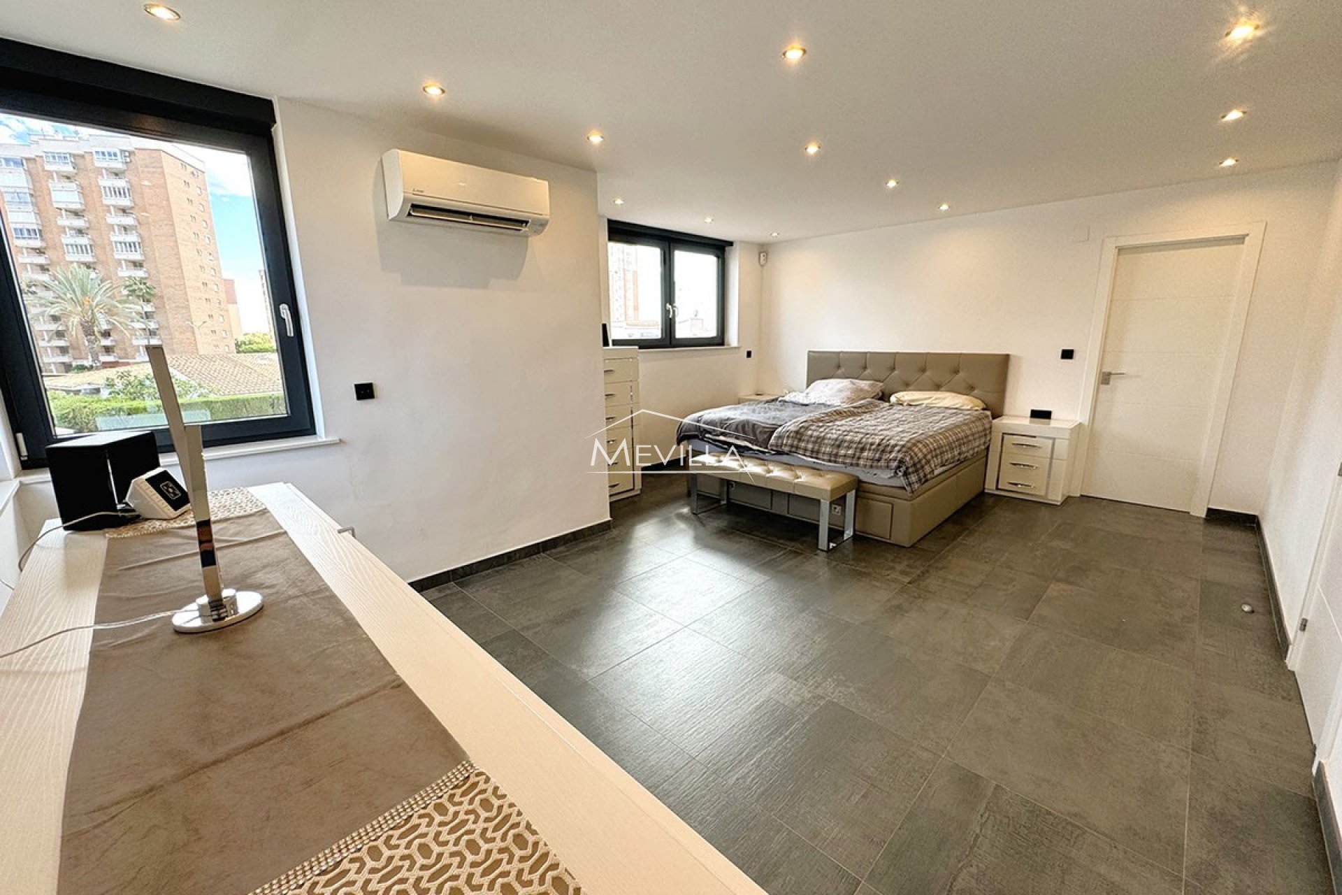 Återförsäljare - Villa - Orihuela Costa - Campoamor