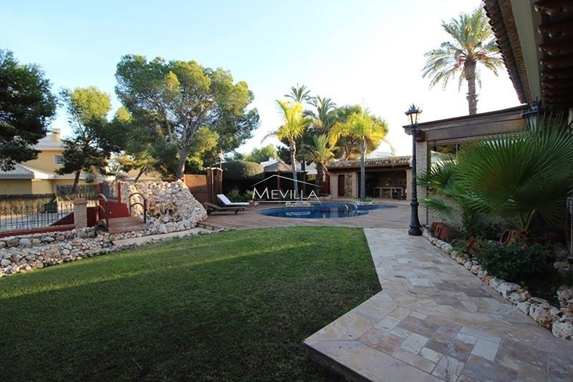Återförsäljare - Villa - Orihuela Costa - Campoamor