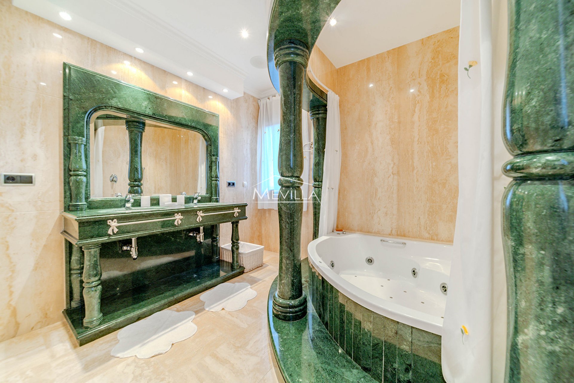 Återförsäljare - Villa - Orihuela Costa - Campoamor