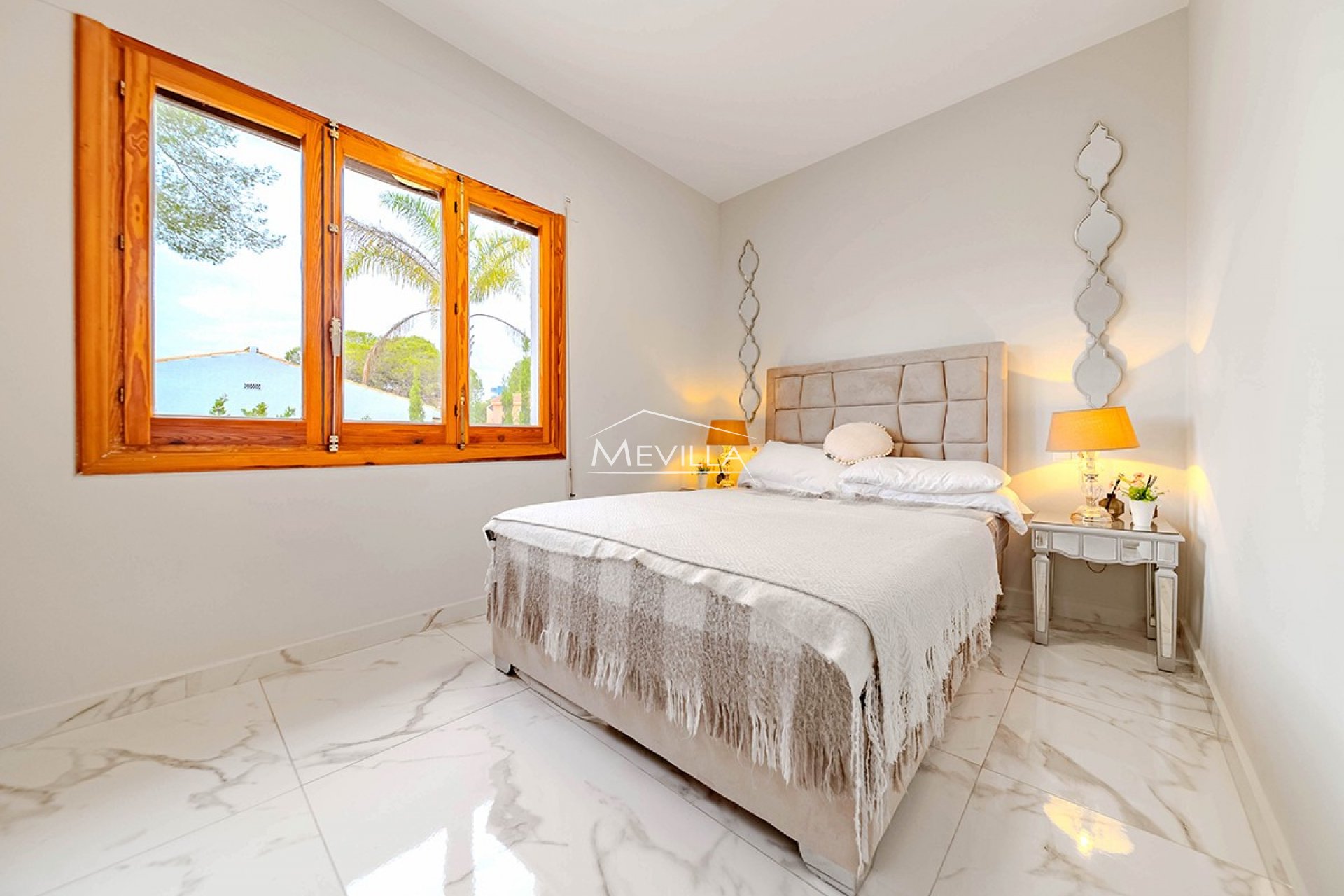 Återförsäljare - Villa - Orihuela Costa - Campoamor