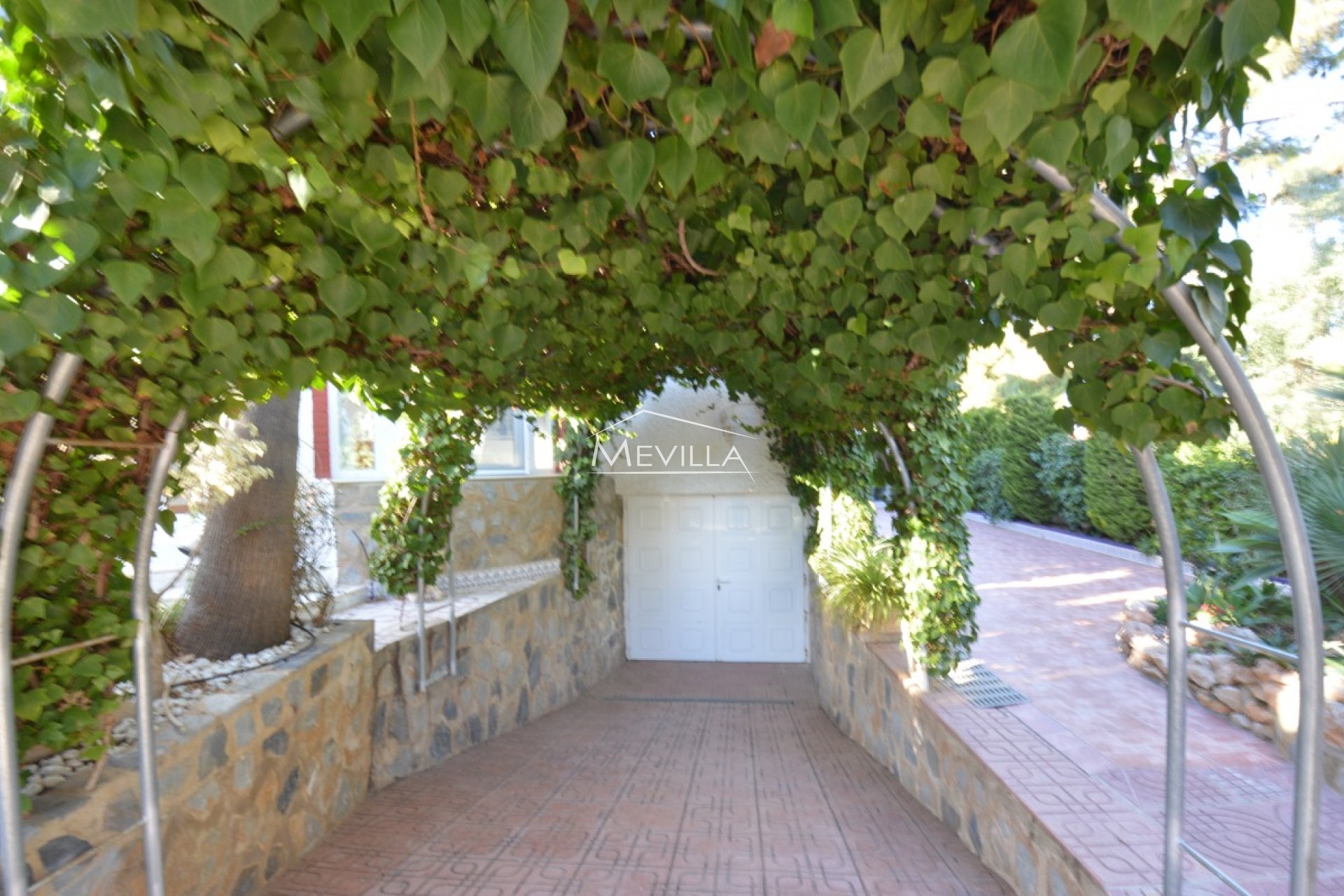 Återförsäljare - Villa - Orihuela Costa - La Zenia