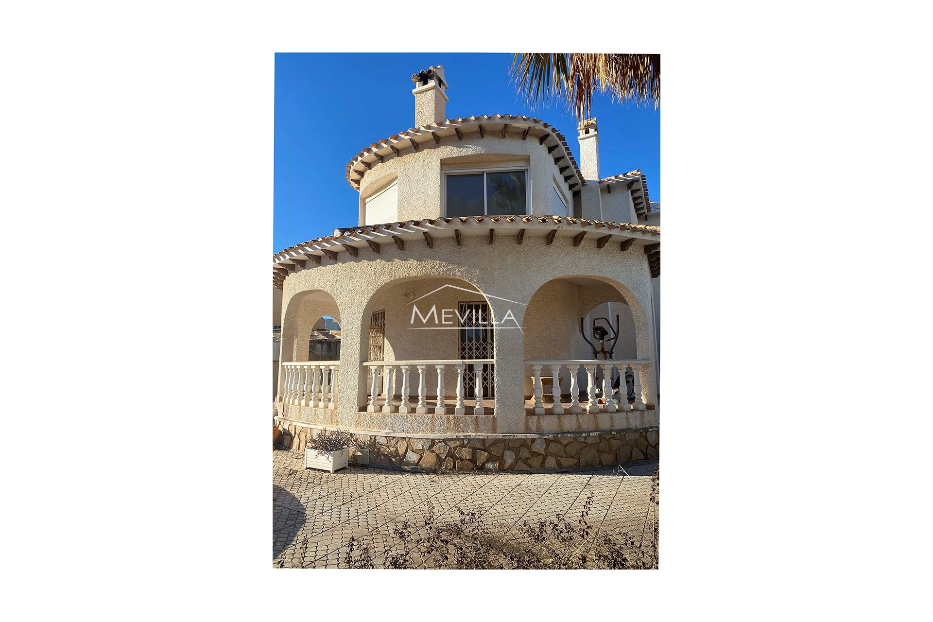Återförsäljare - Villa - Orihuela Costa - La Zenia
