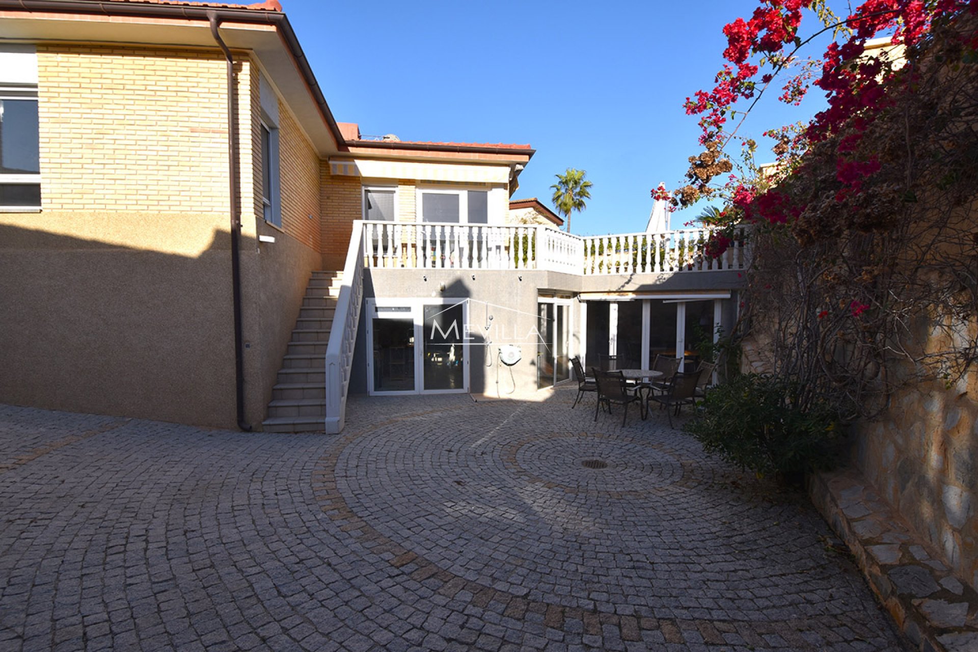 Återförsäljare - Villa - Orihuela Costa - La Zenia