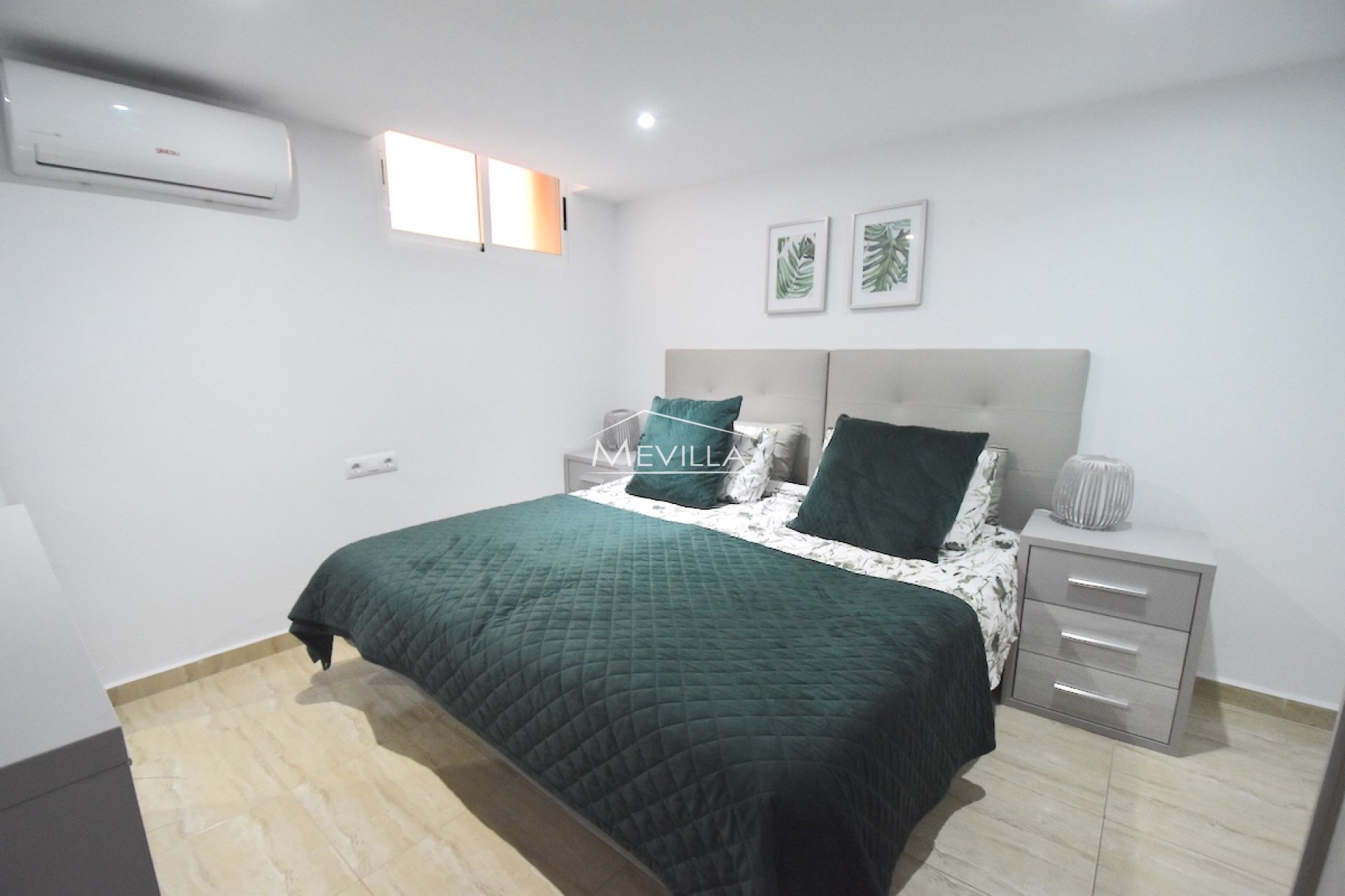 Återförsäljare - Villa - Orihuela Costa - La Zenia