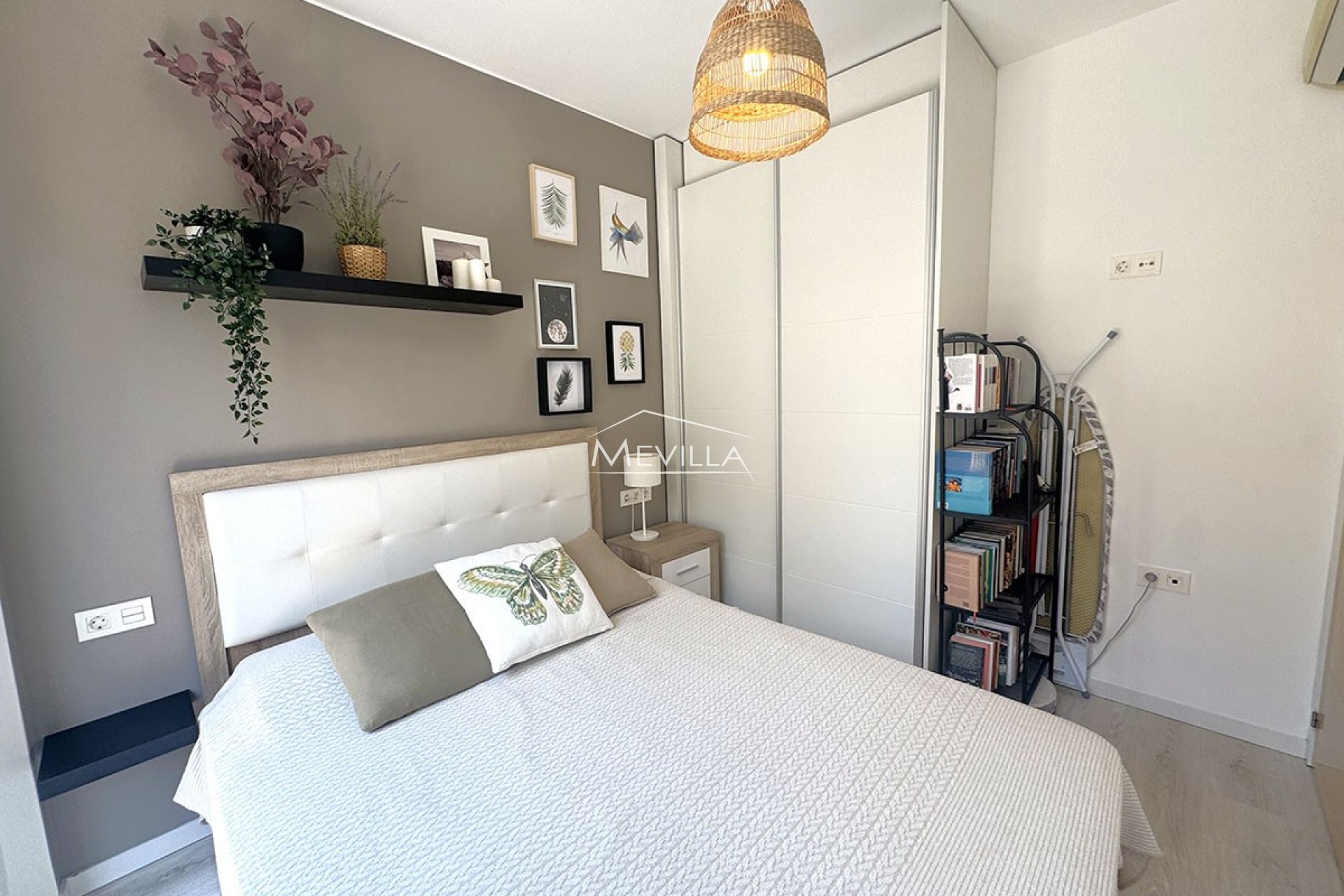 Återförsäljare - Villa - Orihuela Costa - La Zenia