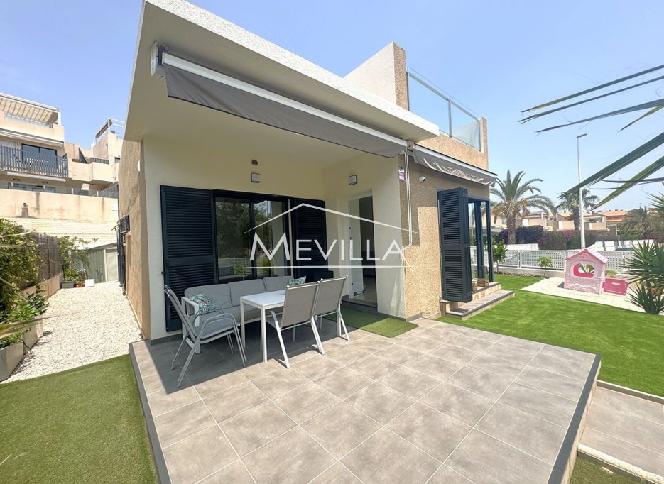 Återförsäljare - Villa - Orihuela Costa - La Zenia