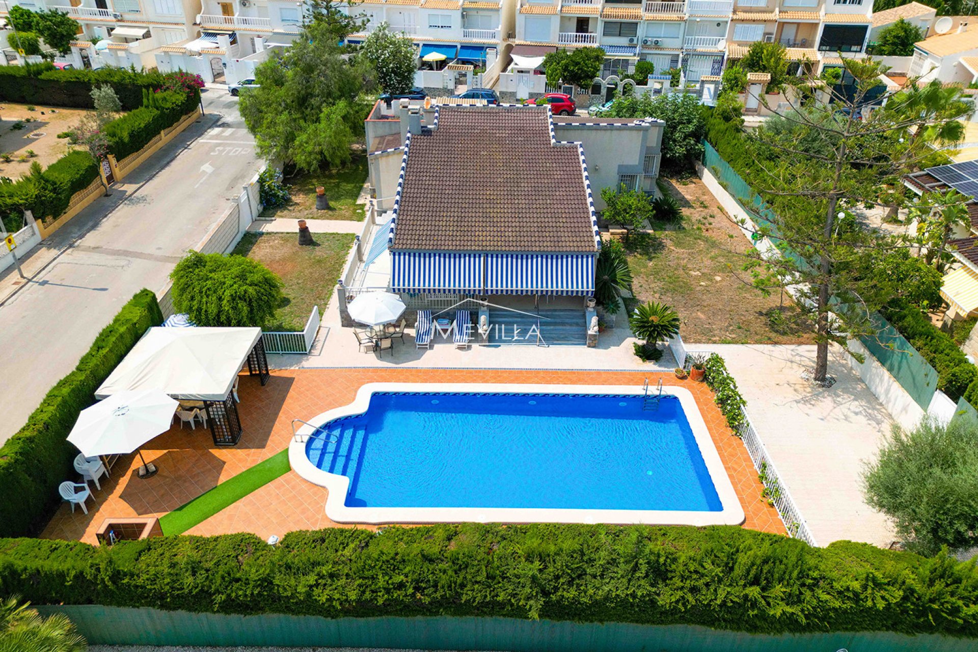 Återförsäljare - Villa - Orihuela Costa - La Zenia