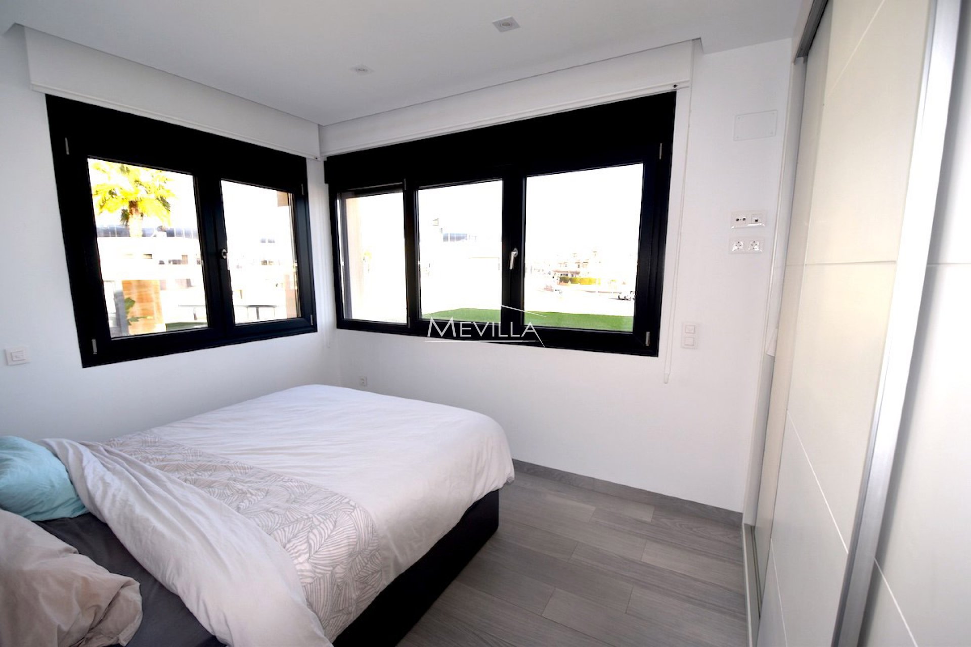 Återförsäljare - Villa - Orihuela Costa - Lomas de Cabo Roig