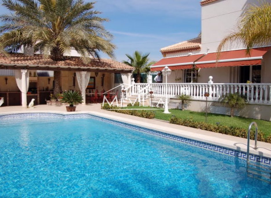 Återförsäljare - Villa - Orihuela Costa - Playa Flamenca