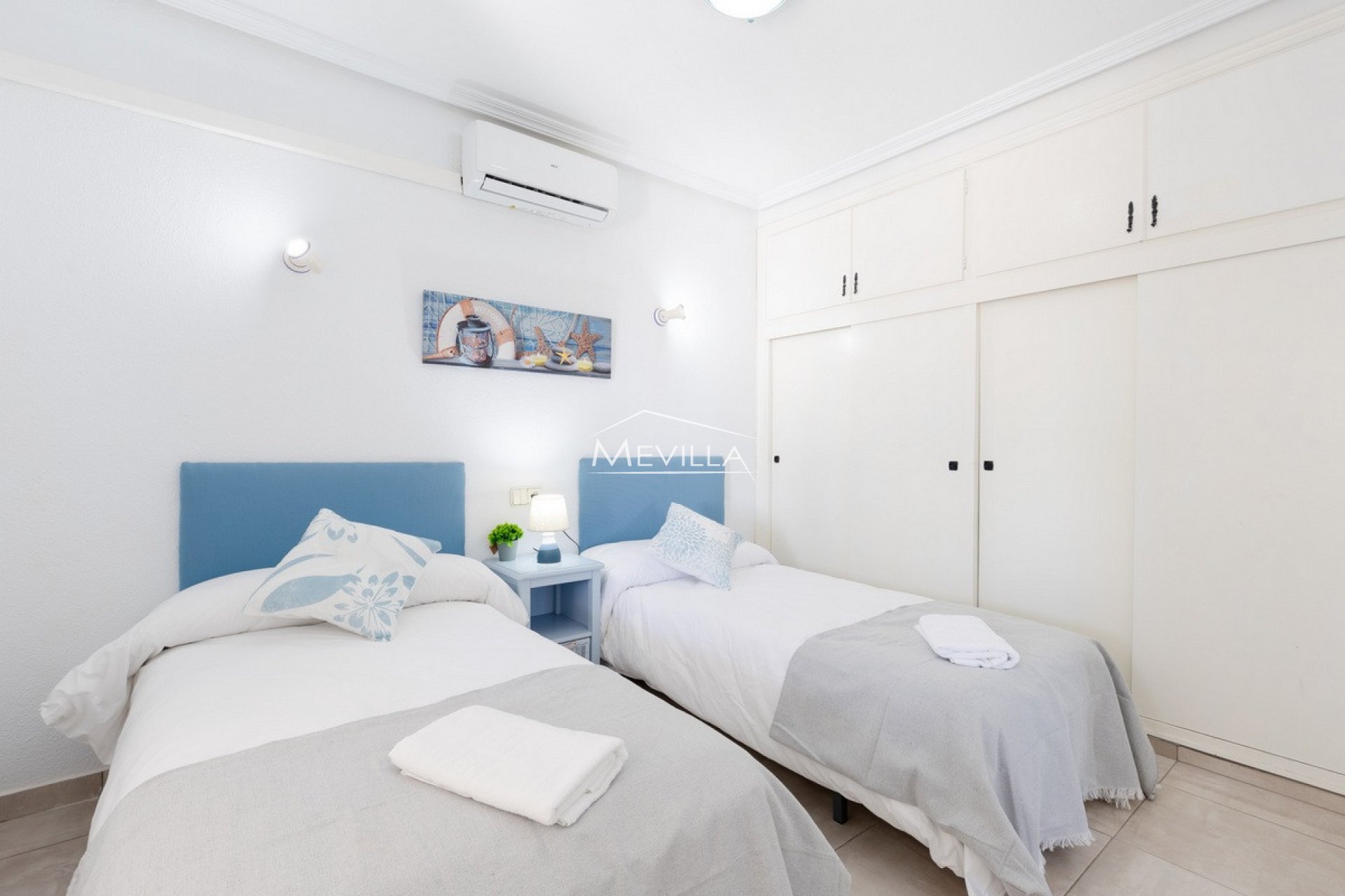 Återförsäljare - Villa - Orihuela Costa - Playa Flamenca