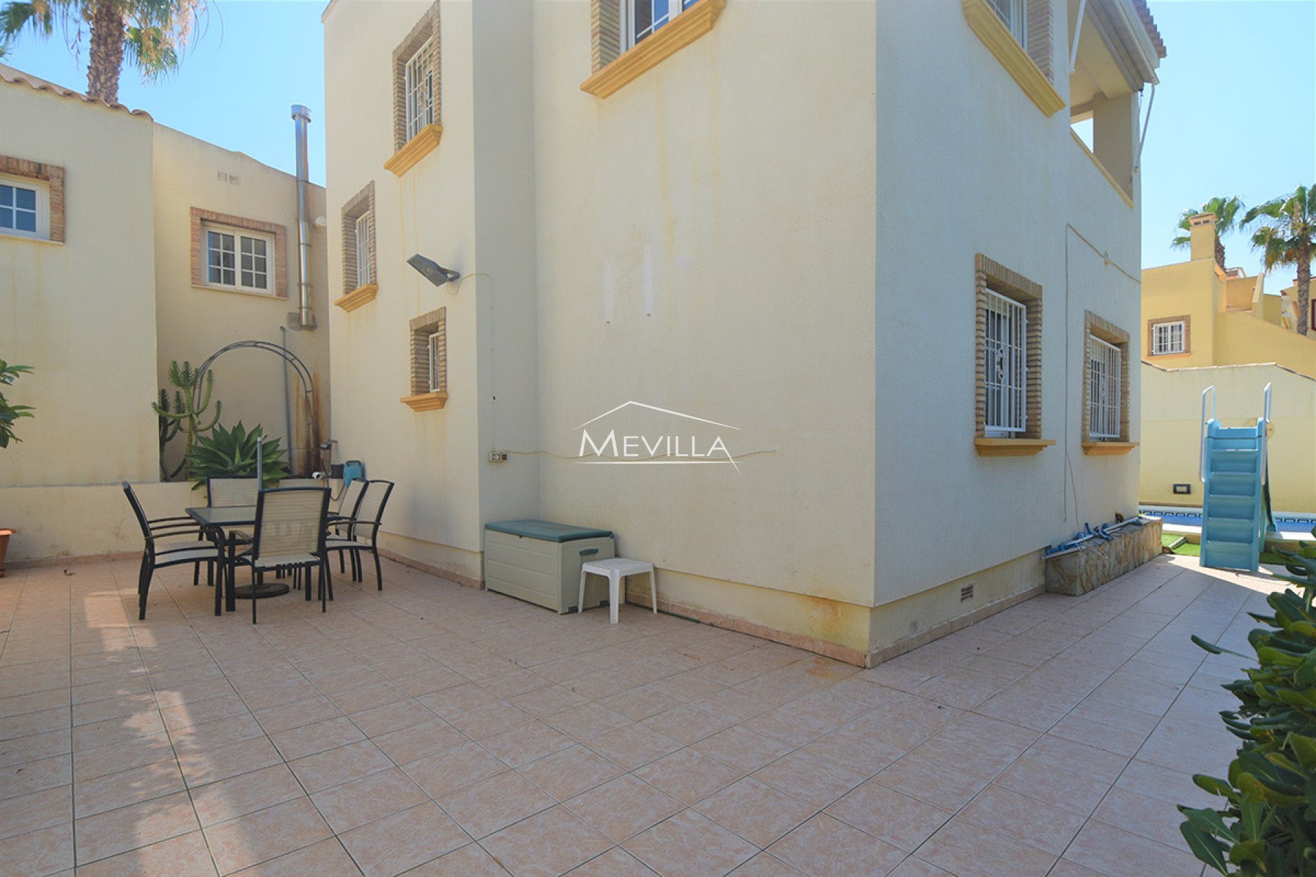 Återförsäljare - Villa - Orihuela Costa - Playa Flamenca