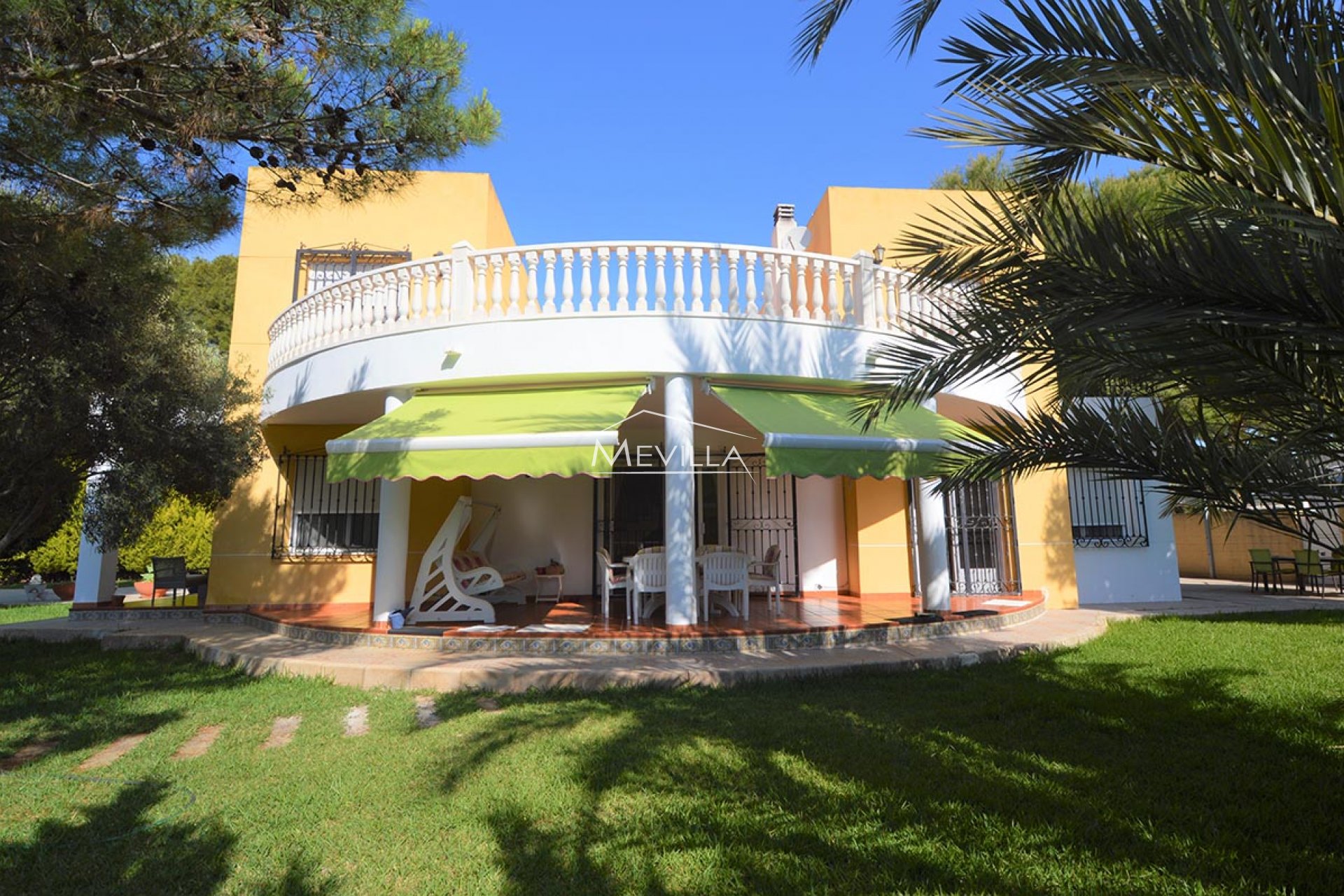 Återförsäljare - Villa - Orihuela Costa - Punta Prima