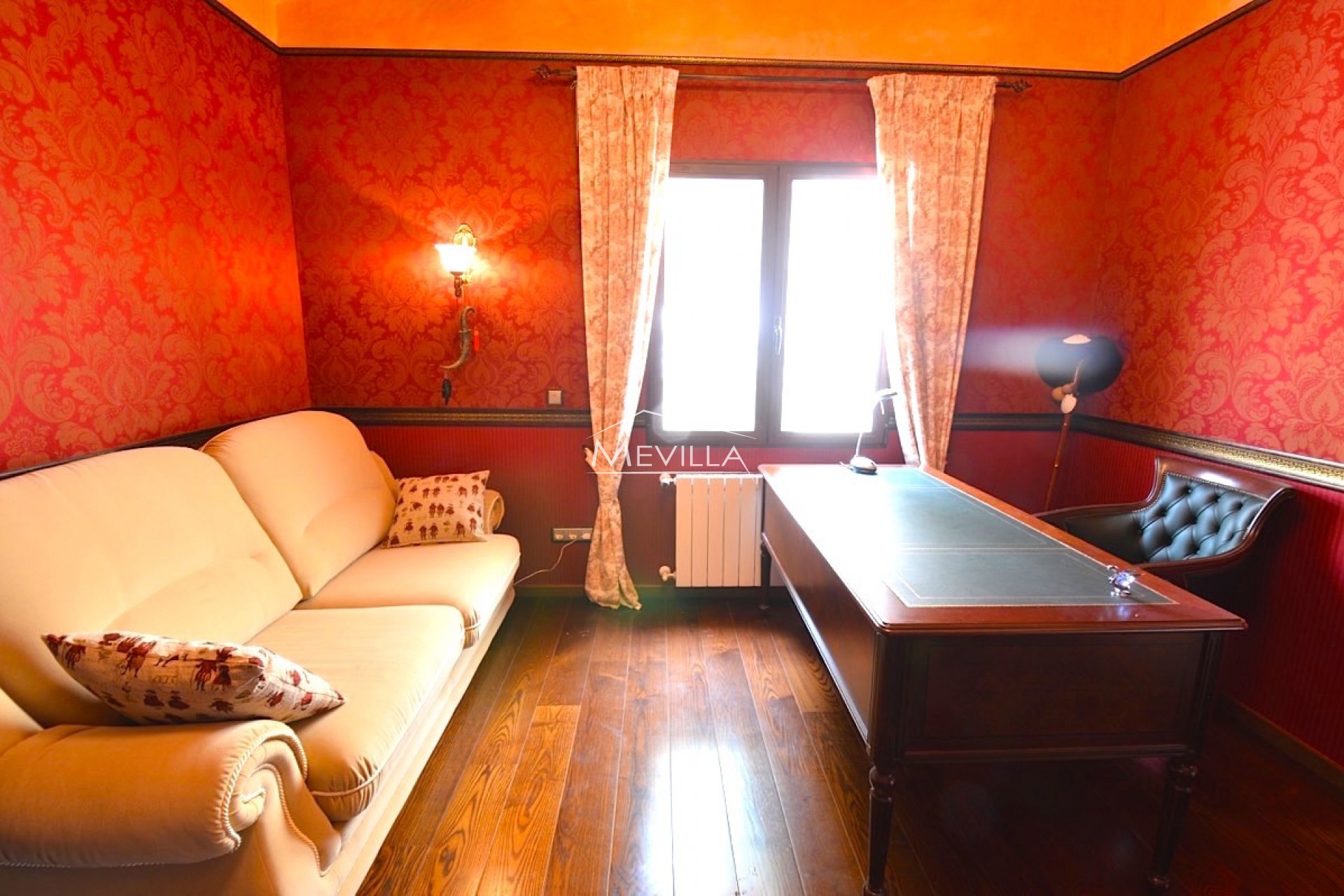 Återförsäljare - Villa - Orihuela Costa - Punta Prima