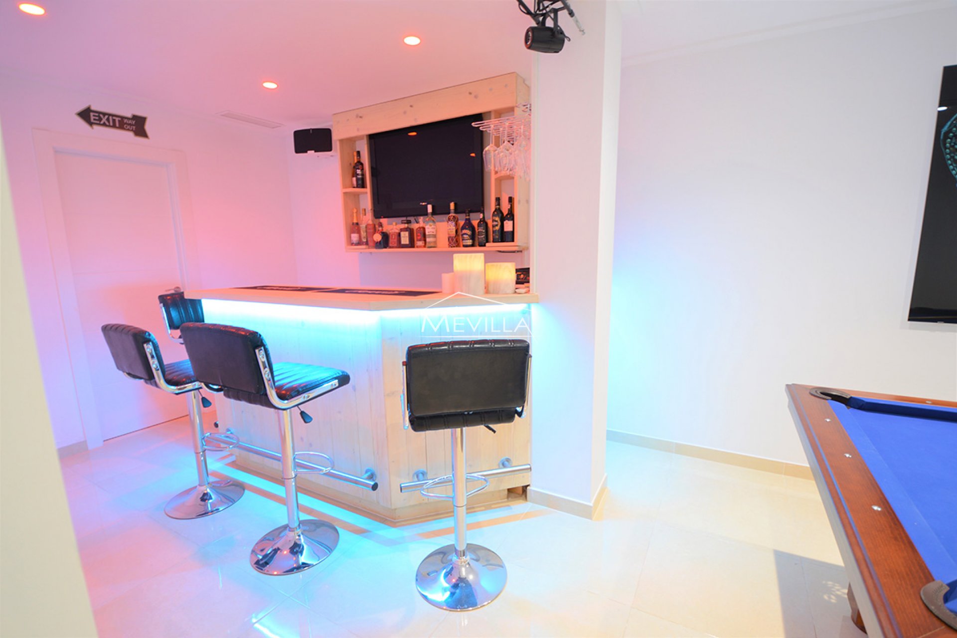 Återförsäljare - Villa - Orihuela Costa - Villamartin