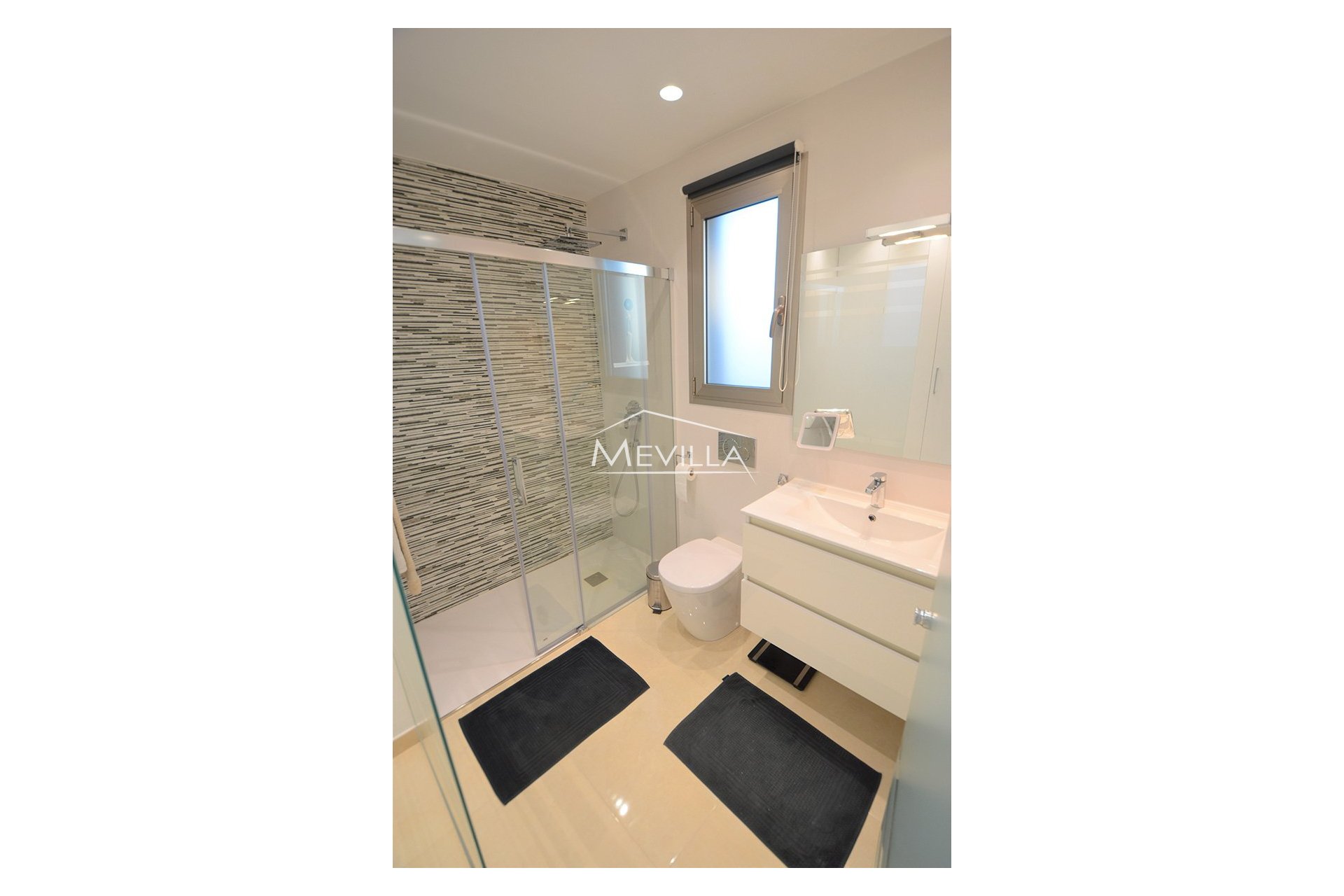 Återförsäljare - Villa - Orihuela Costa - Villamartin