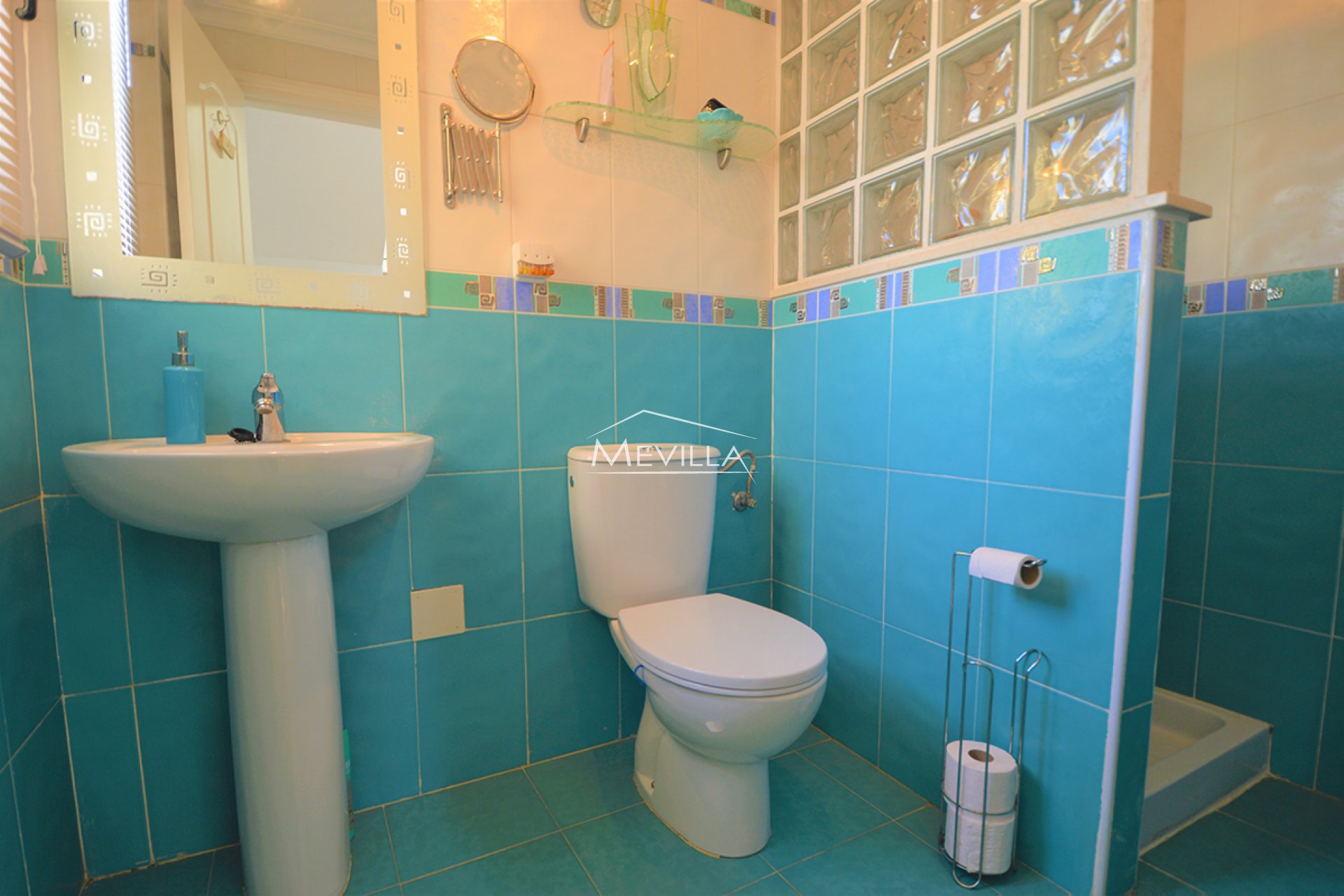 Återförsäljare - Villa - Orihuela Costa - Villamartin