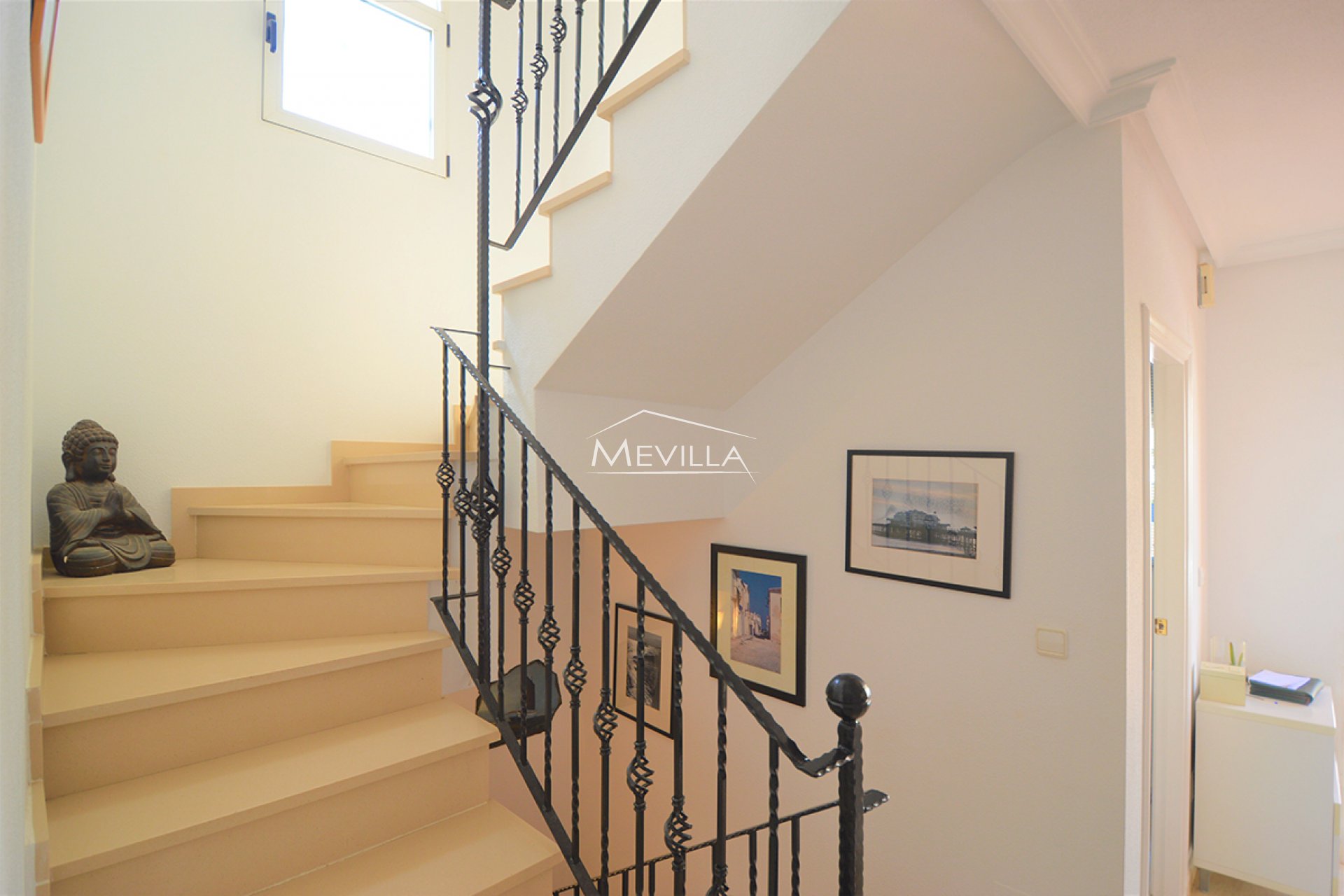 Återförsäljare - Villa - Orihuela Costa - Villamartin