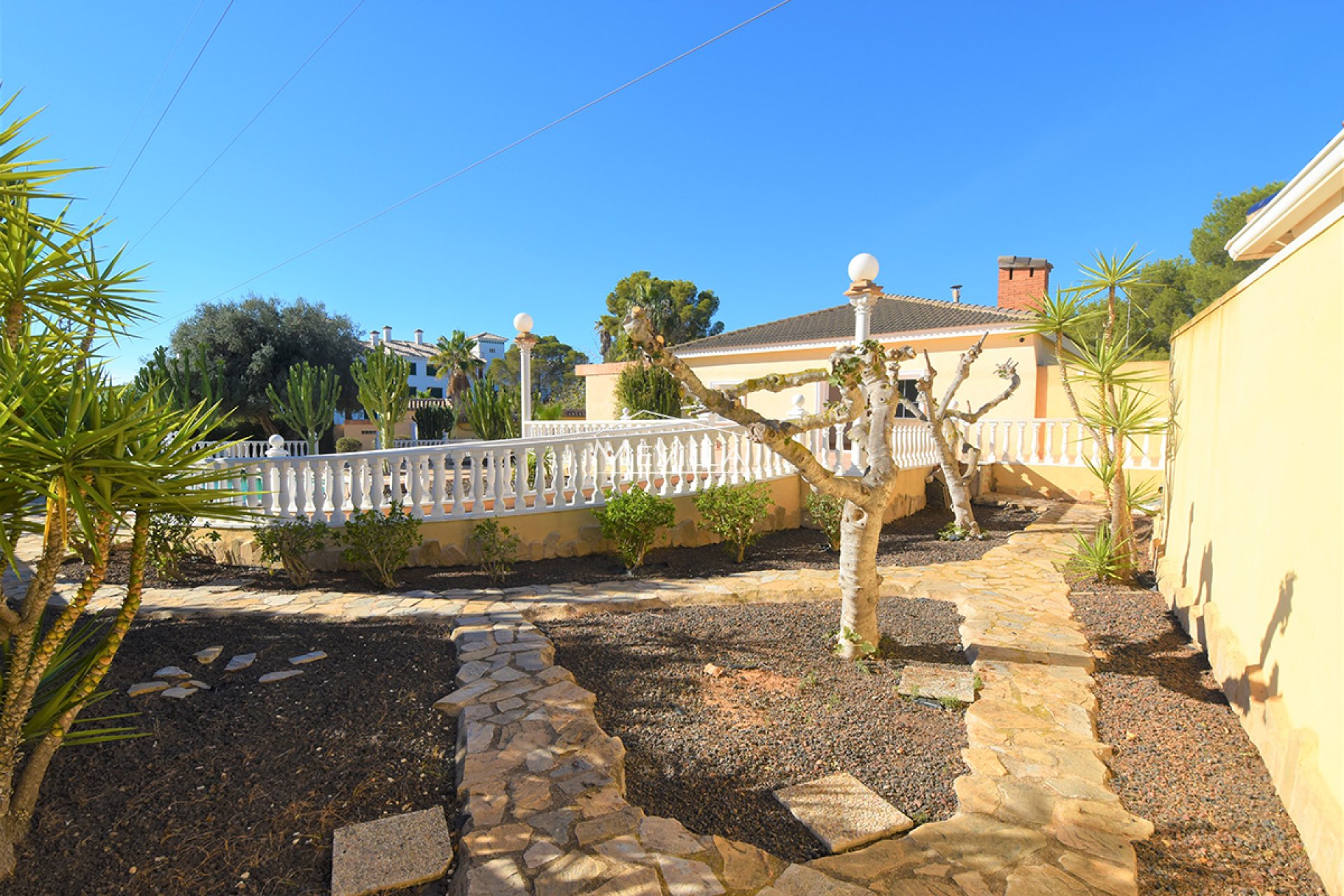 Återförsäljare - Villa - Orihuela Costa - Villamartin