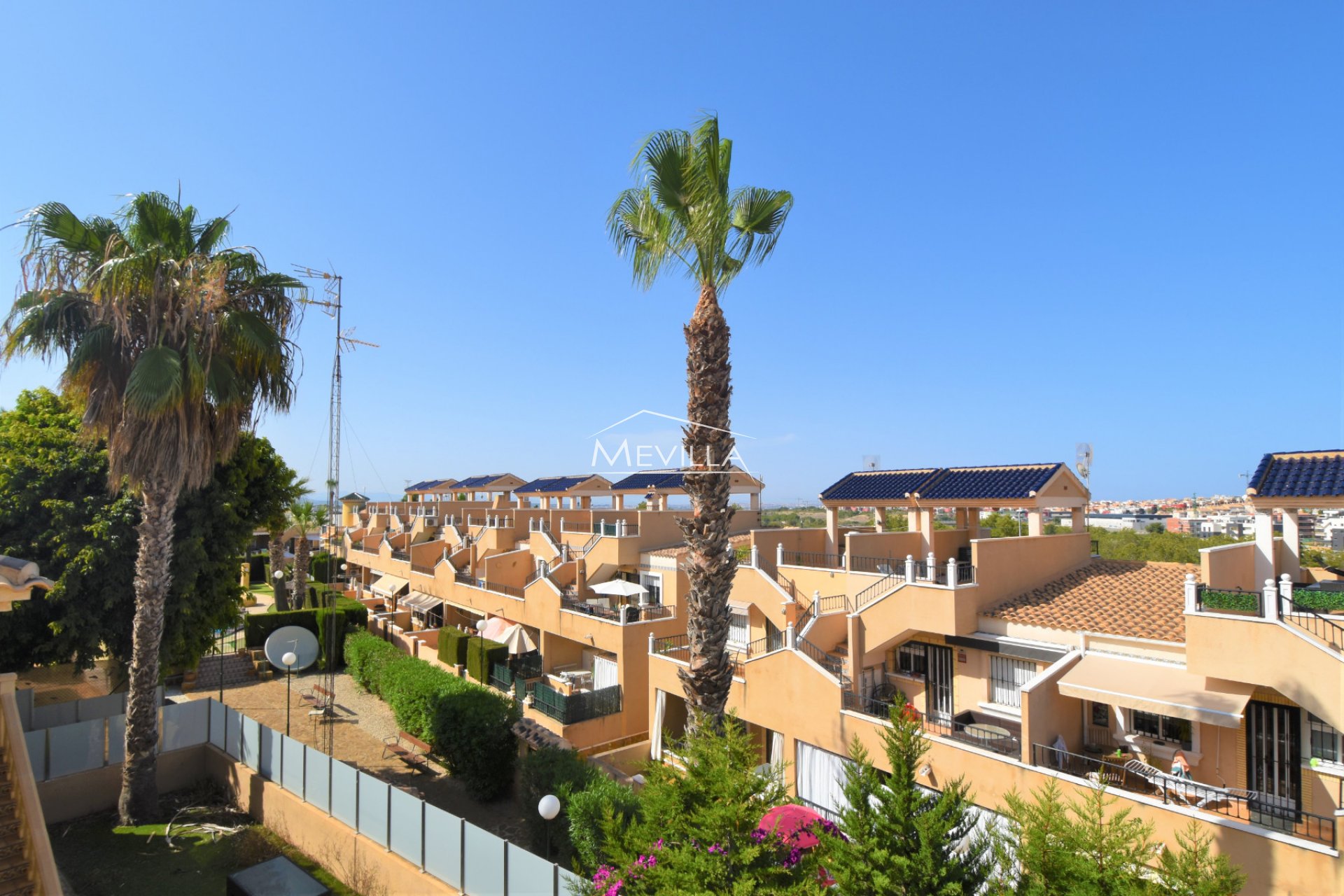 Återförsäljare - Villa - Orihuela Costa - Villamartin