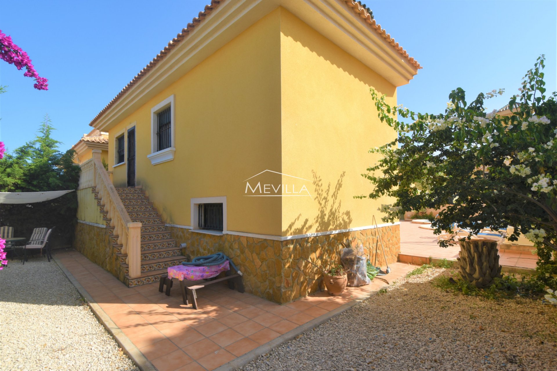 Återförsäljare - Villa - Orihuela Costa - Villamartin