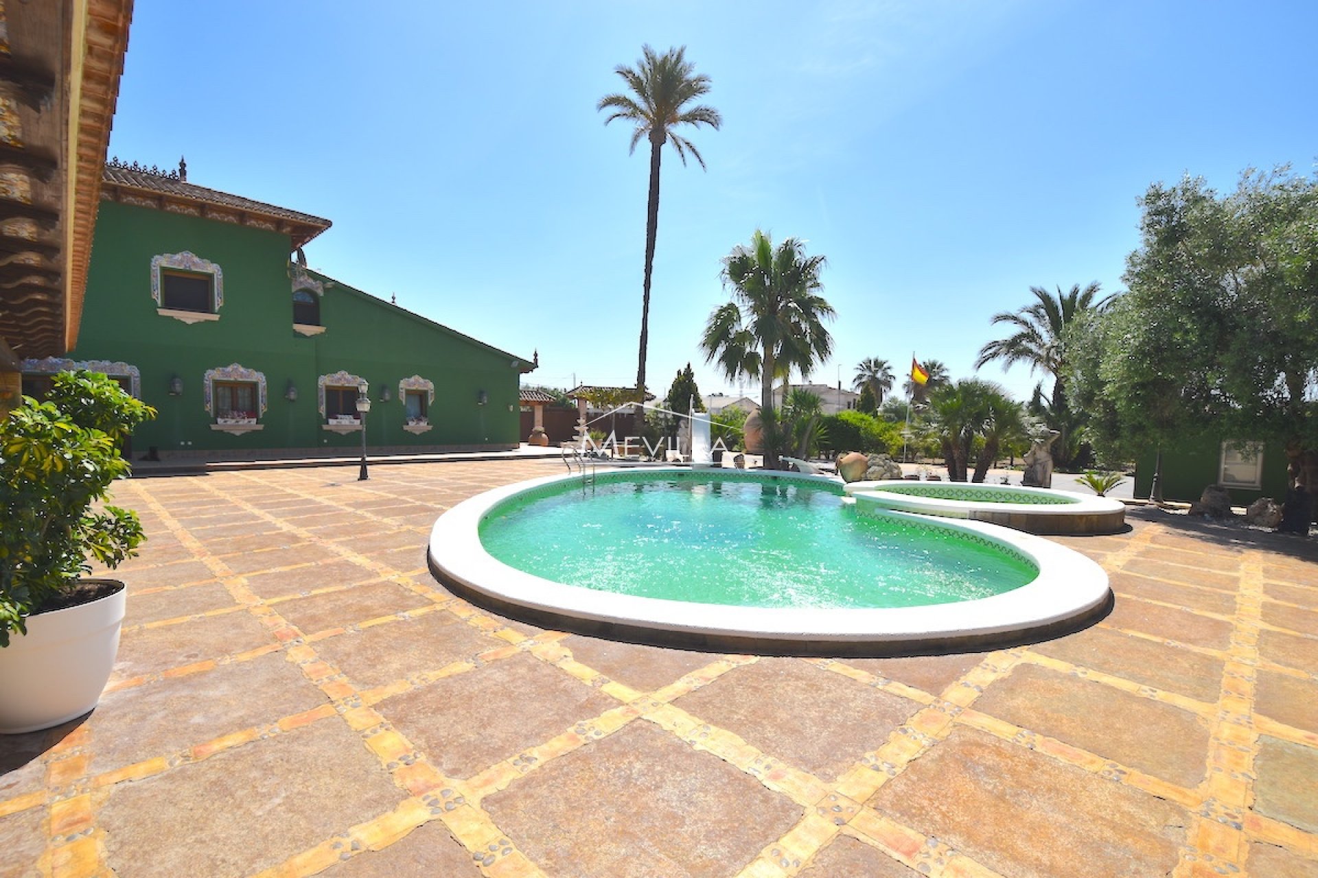 Återförsäljare - Villa - Rafal