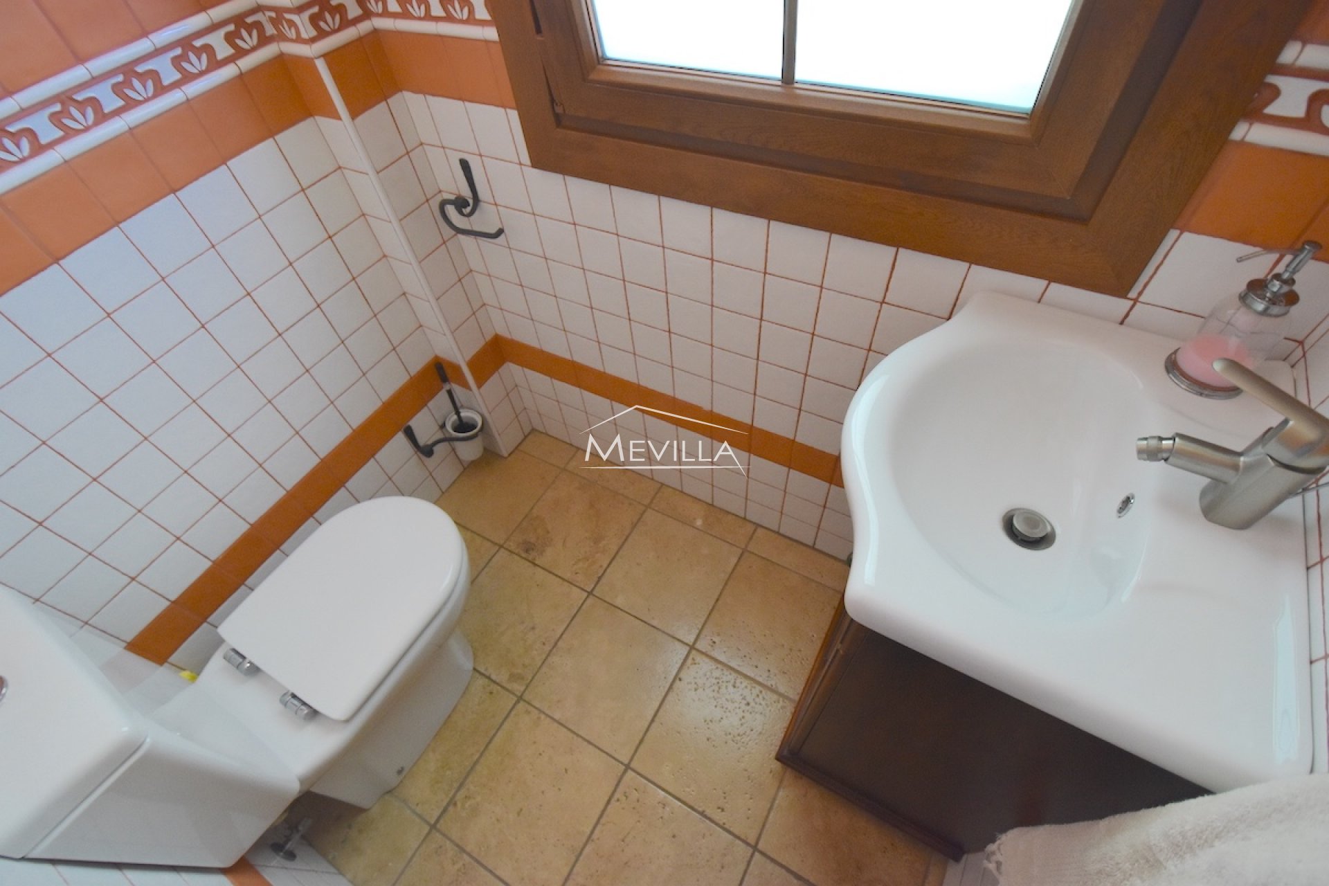 Återförsäljare - Villa - Rafal