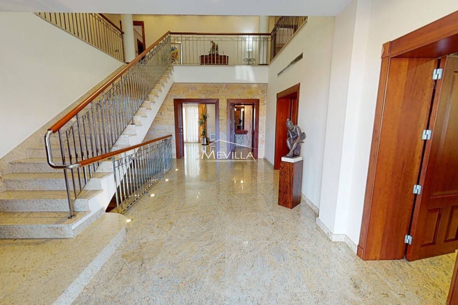 Återförsäljare - Villa - San Miguel de Salinas