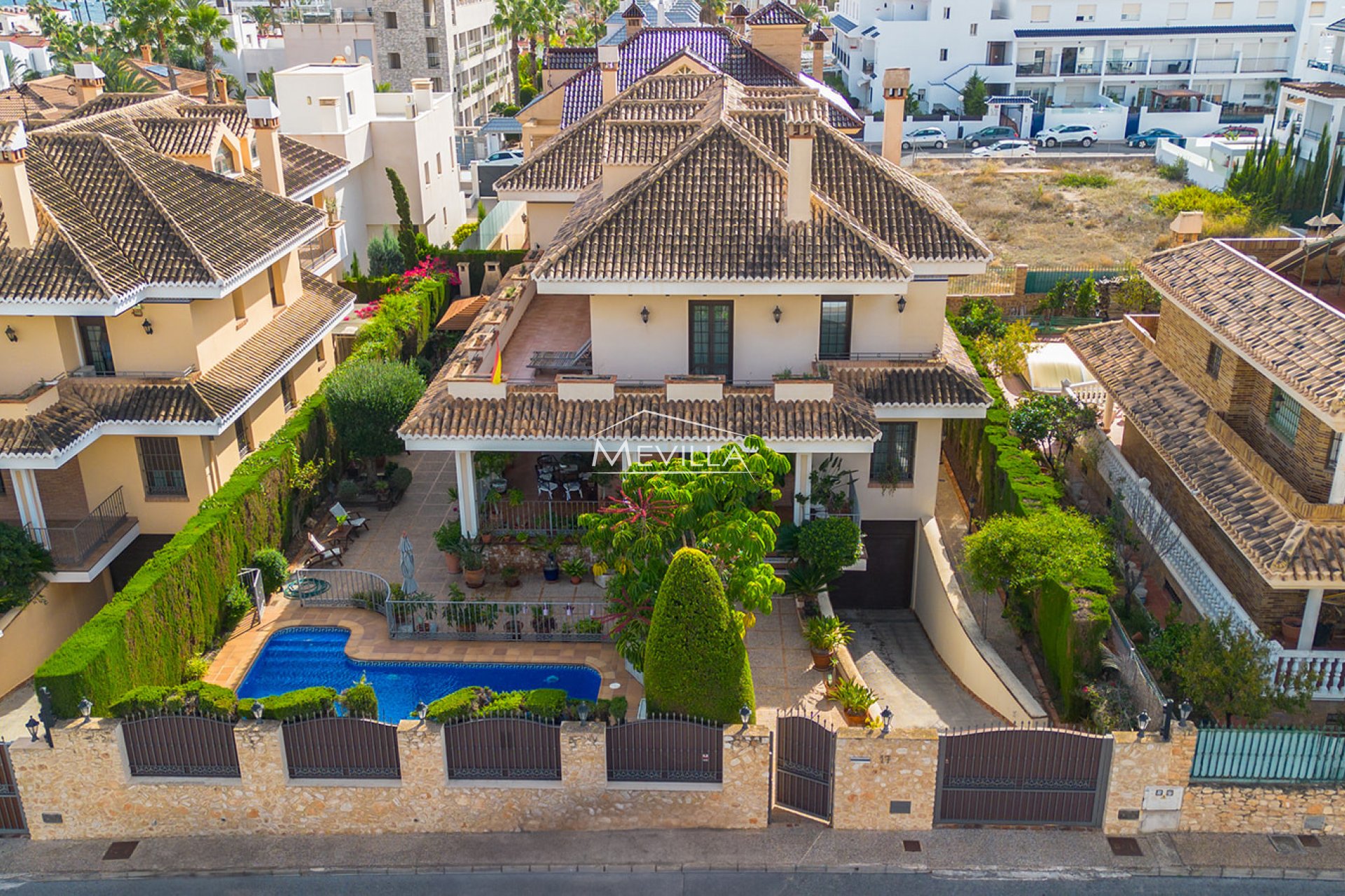 Återförsäljare - Villa - Torrevieja - La Veleta