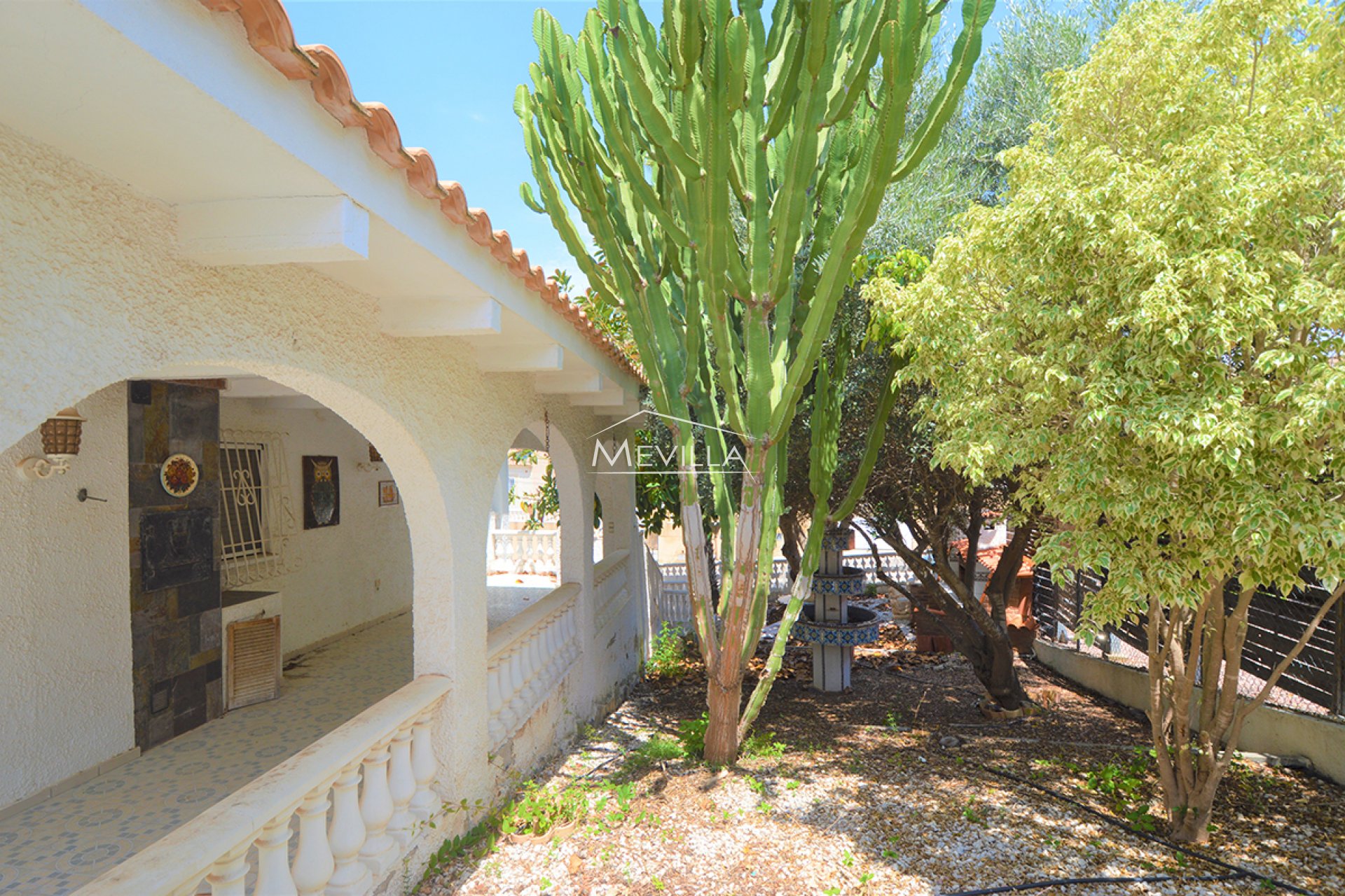 Återförsäljare - Villa - Torrevieja - Los Altos