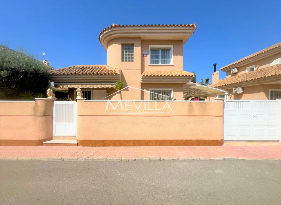 Återförsäljare - Villa - Torrevieja - Los Altos