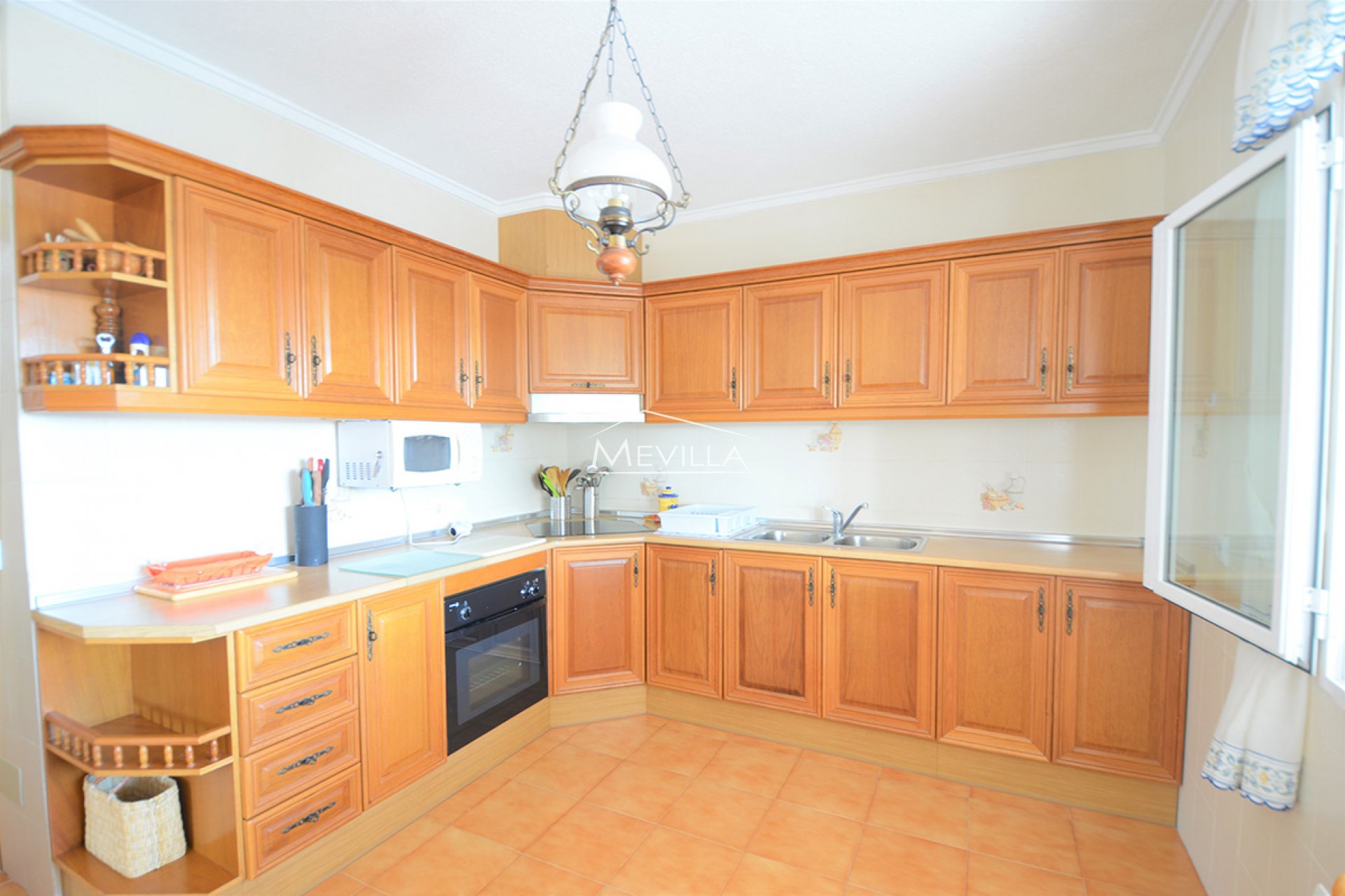 Återförsäljare - Villa - Torrevieja - Los Balcones