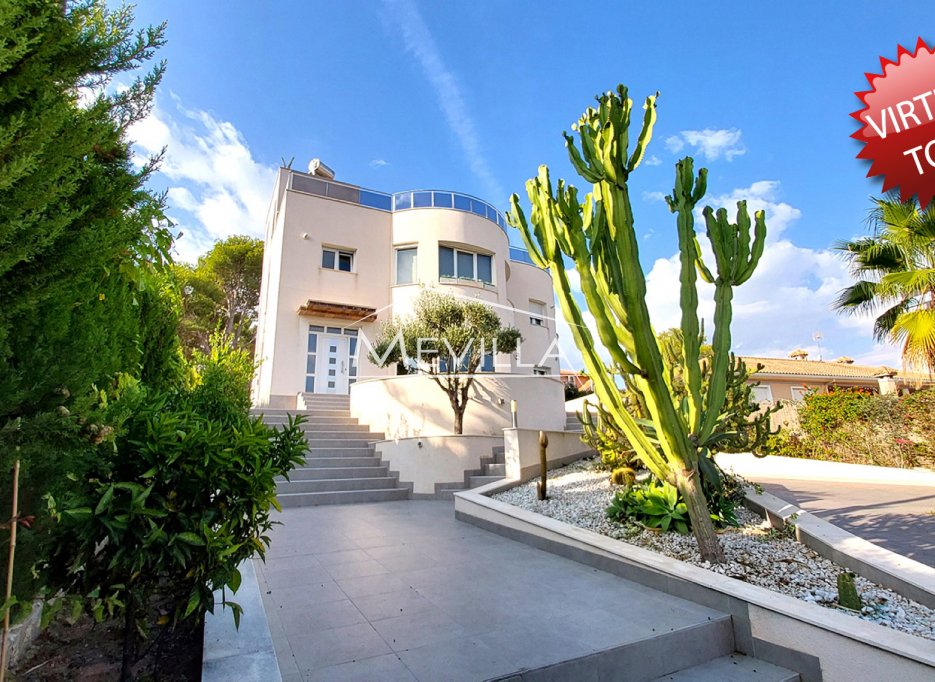 Återförsäljare - Villa - Torrevieja - Los Balcones