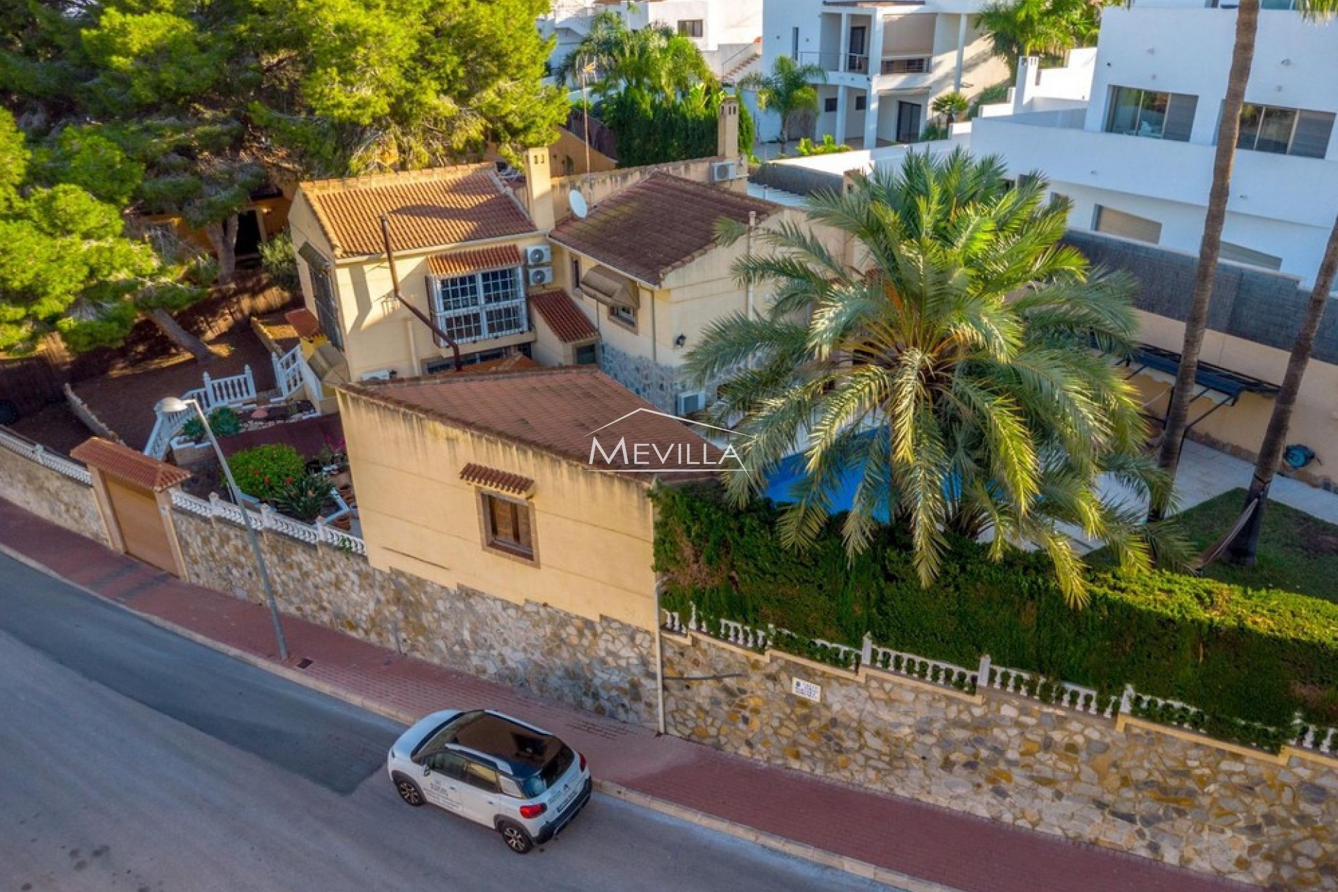 Återförsäljare - Villa - Torrevieja - Los Balcones