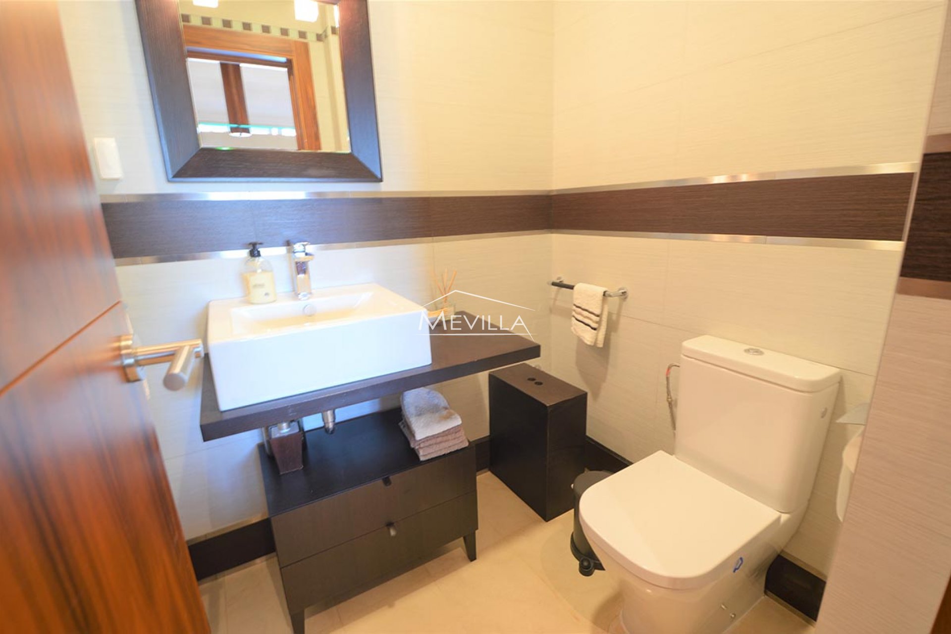 Återförsäljare - Villa - Torrevieja