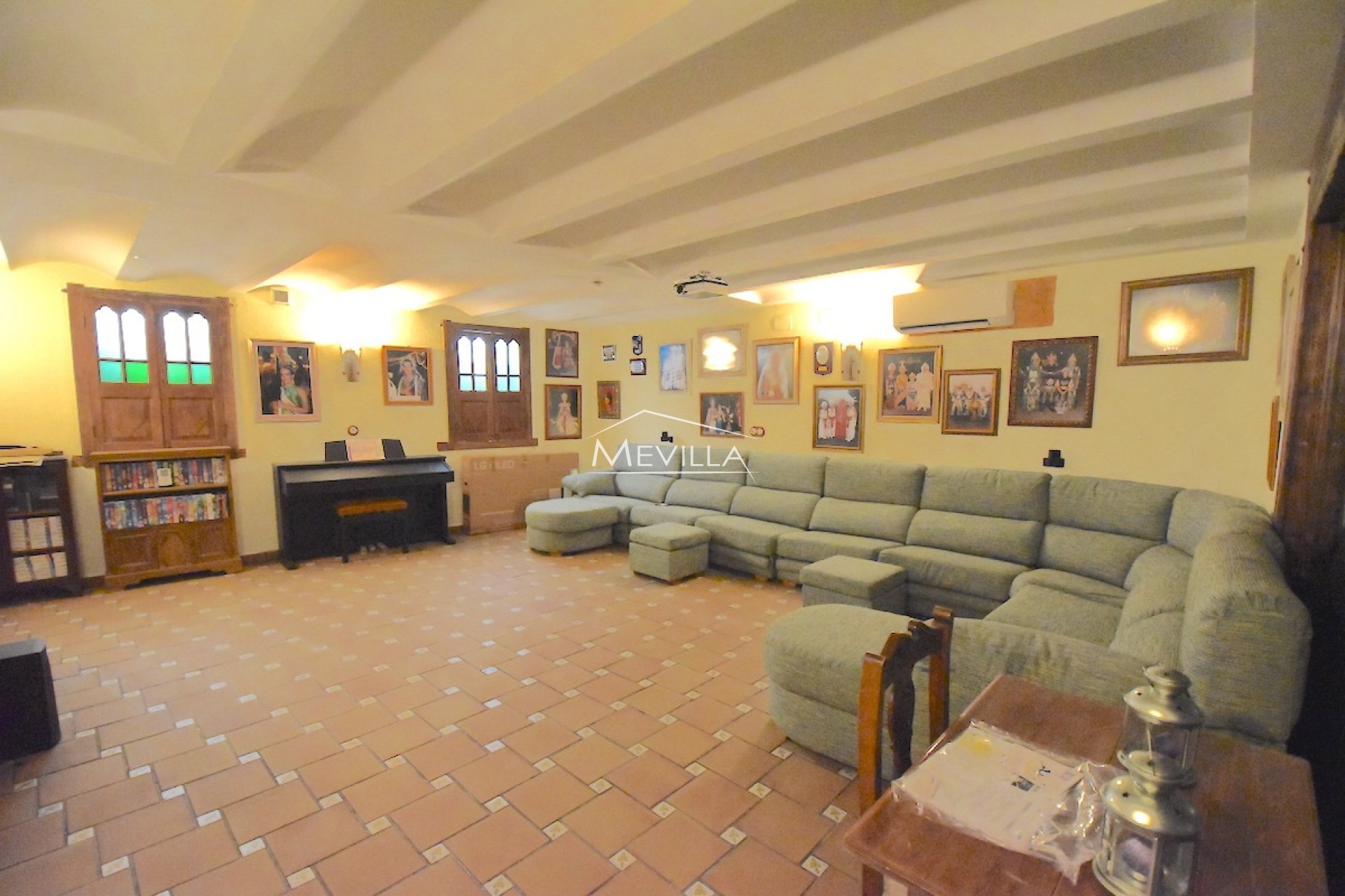 Återförsäljare - Villa - Torrevieja