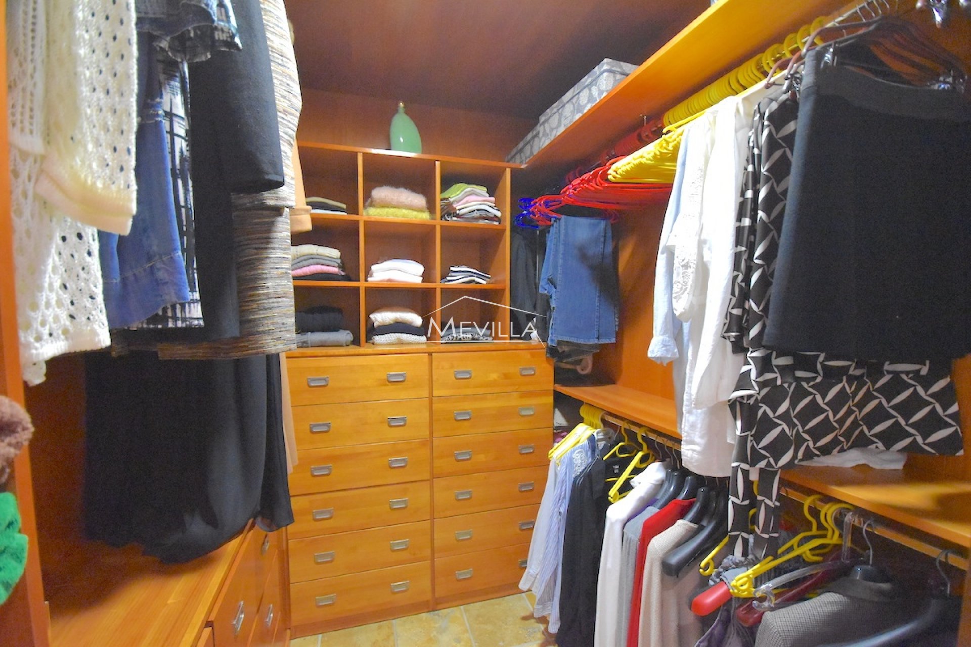 Återförsäljare - Villa - Torrevieja