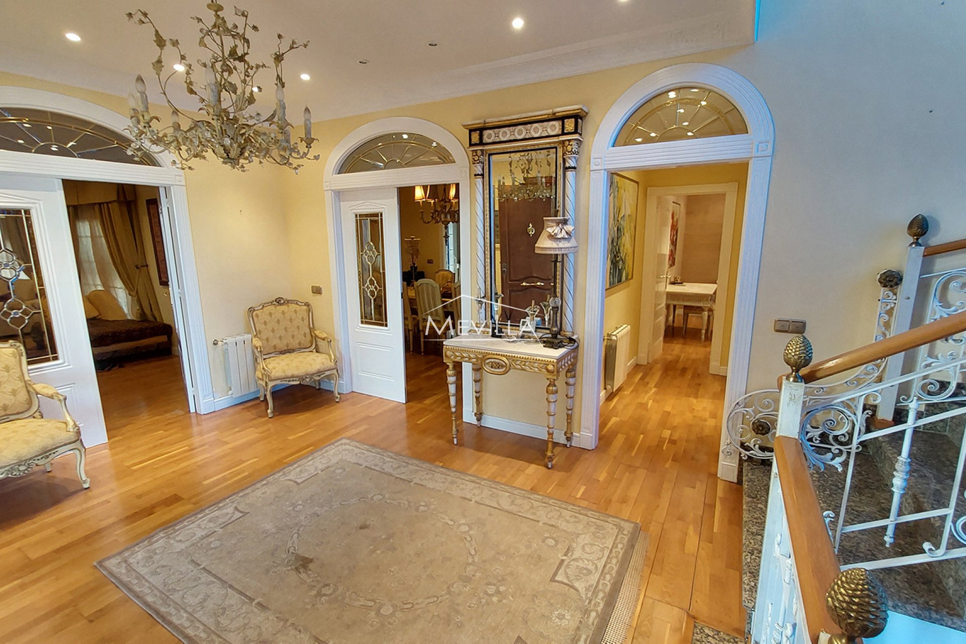 Återförsäljare - Villa - Torrevieja